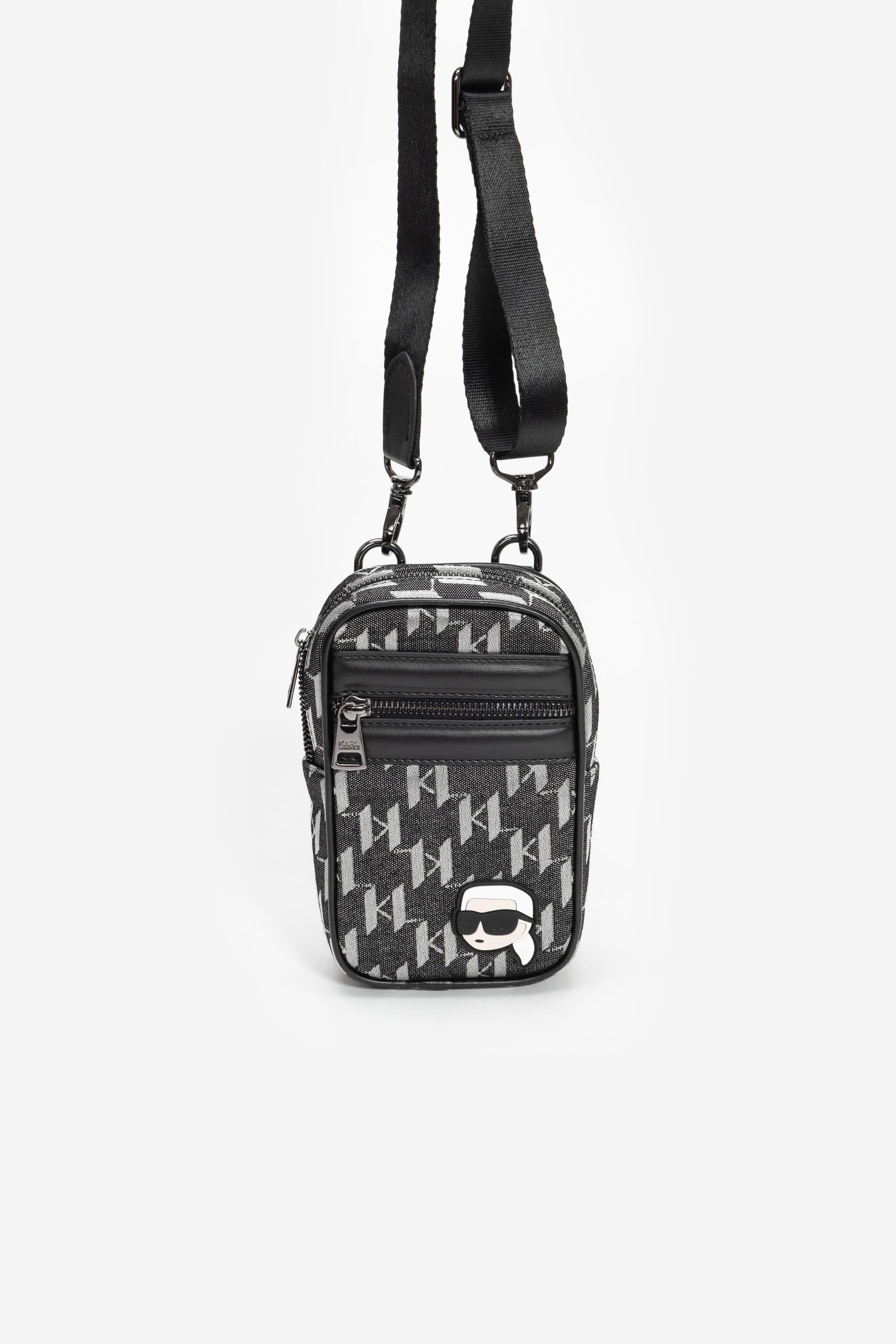 karl-lagerfeld-erkek-el-cantasi-4da21b.jpg