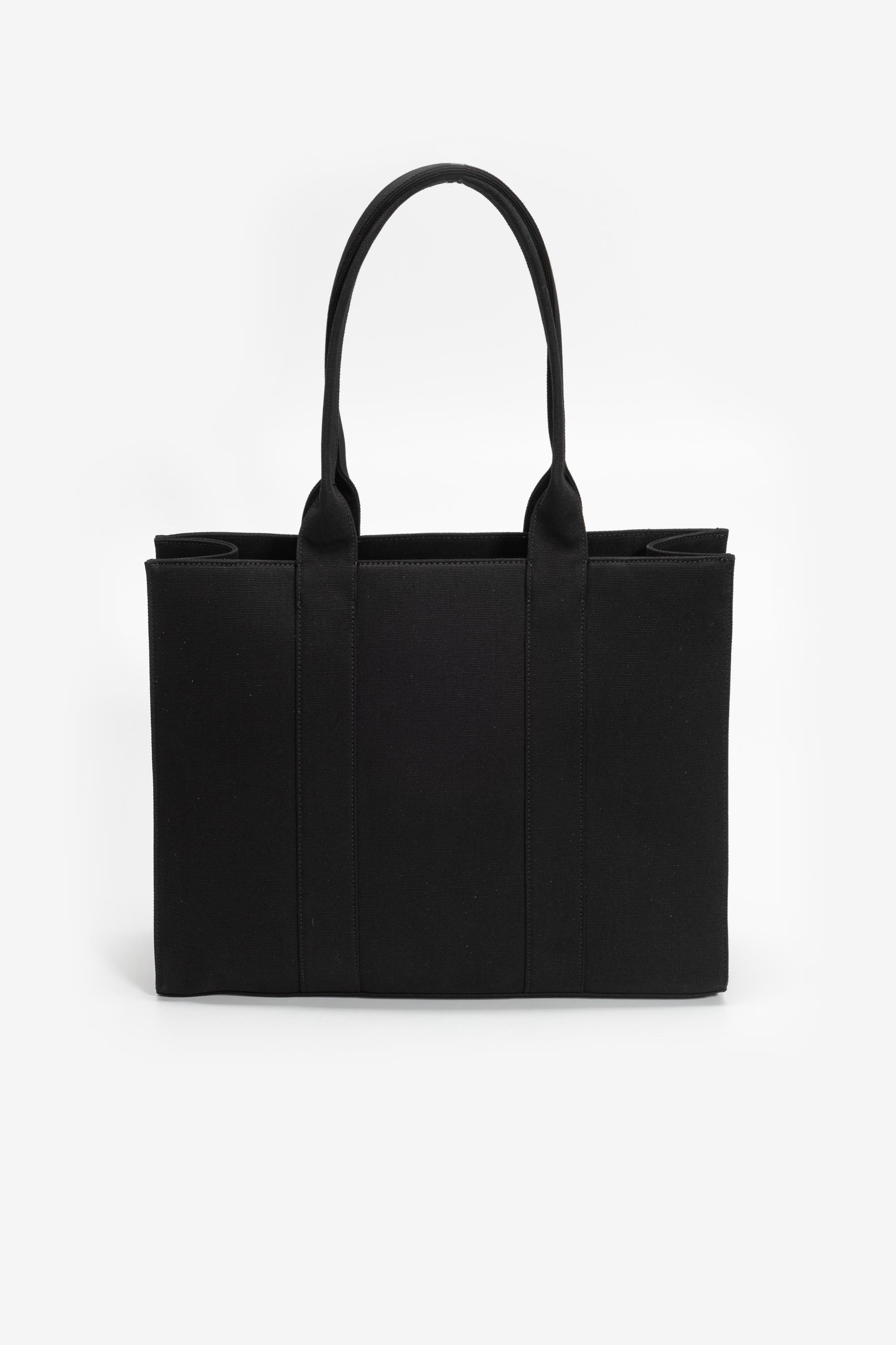 karl-lagerfeld-kadin-omuz-cantasi-2f9-c2.jpg