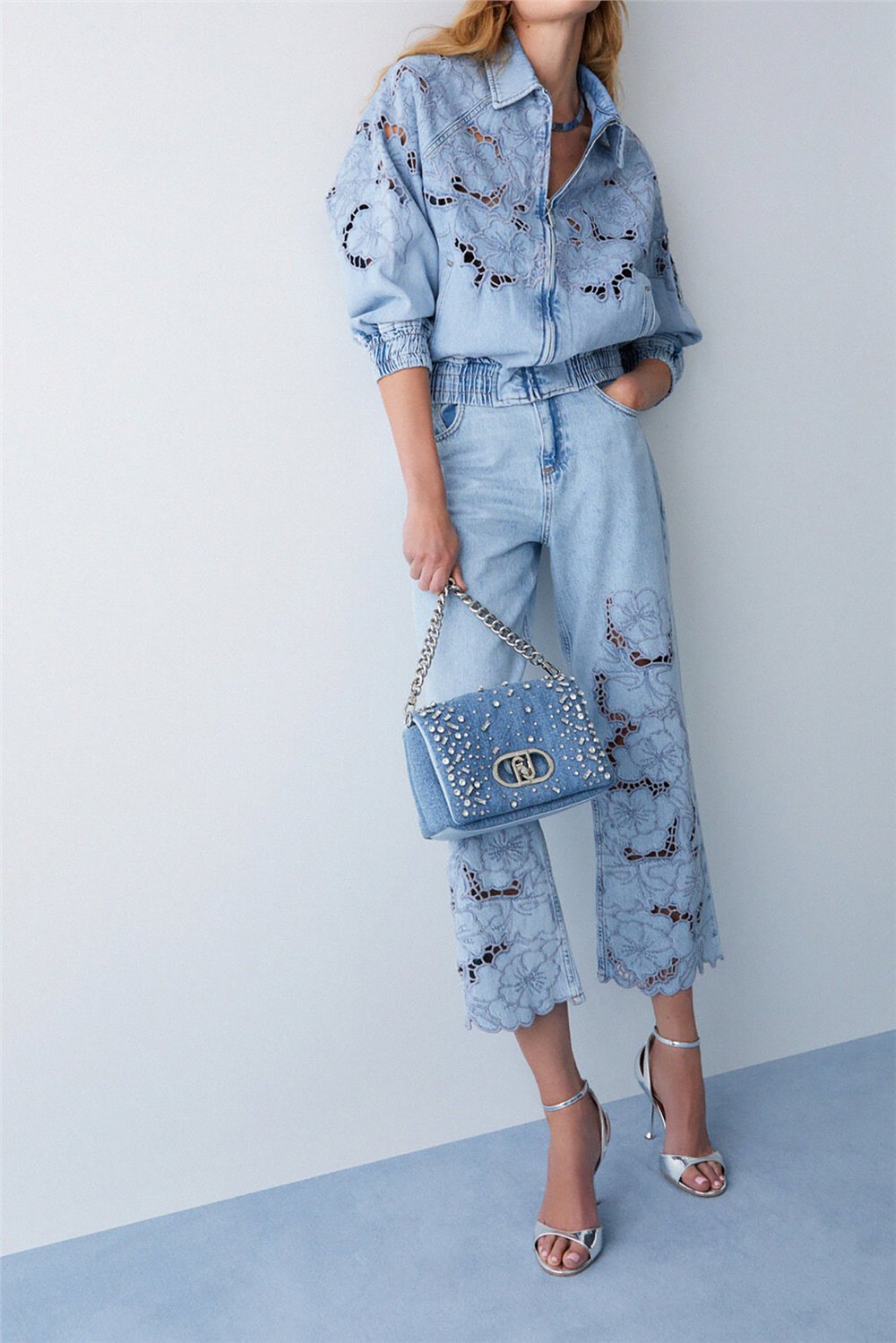 Liu Jo Pant.Straight Flower Emb.R.W. Kadın Jean Pantolon Mavi