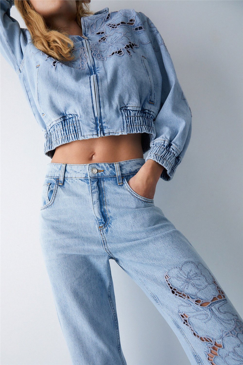 Liu Jo Pant.Straight Flower Emb.R.W. Kadın Jean Pantolon Mavi