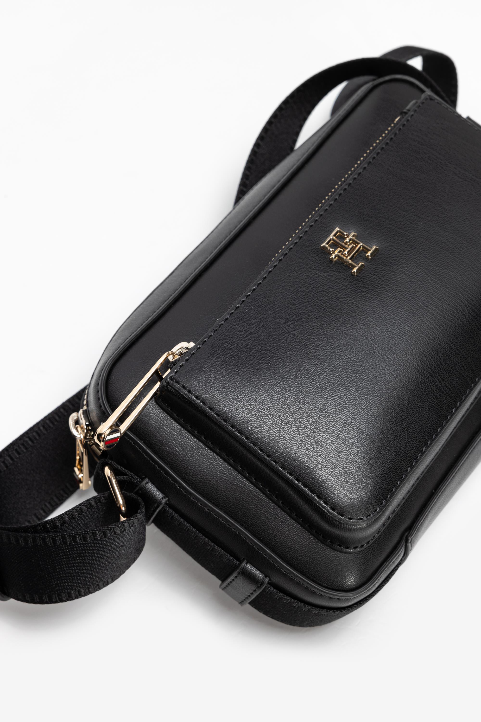 Tommy Hilfiger Iconic Kadın Mini Omuz Çantası