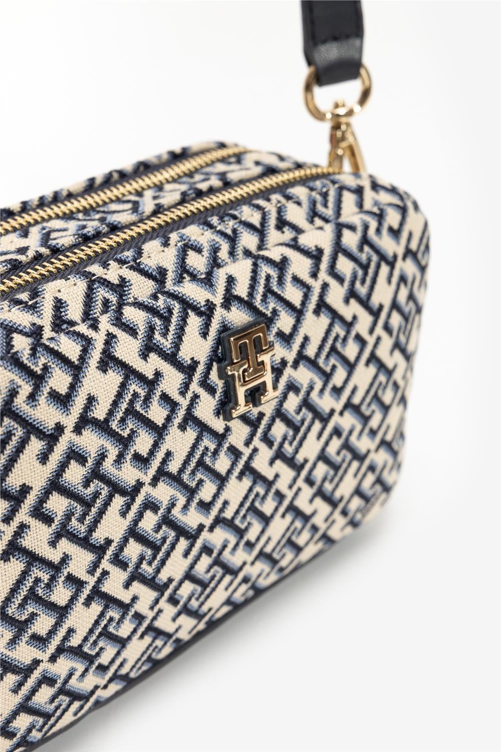 Tommy Hilfiger Kadın Mini Omuz Çantası