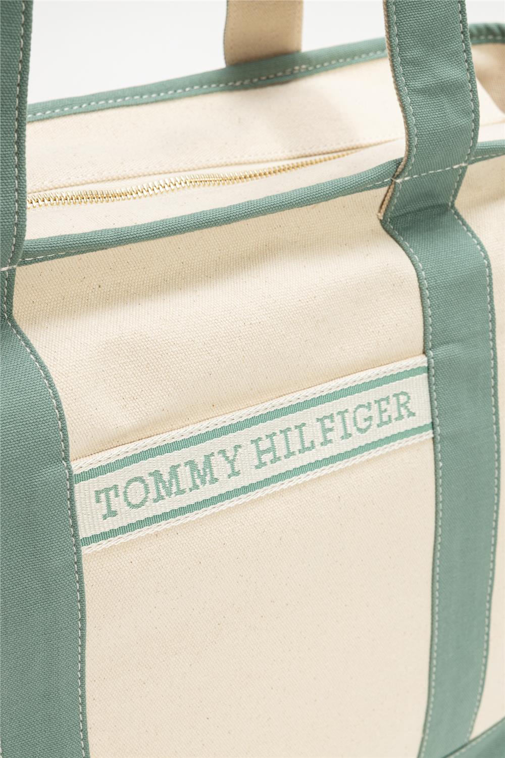 Tommy Hilfiger Kadın Mini Omuz Çantası