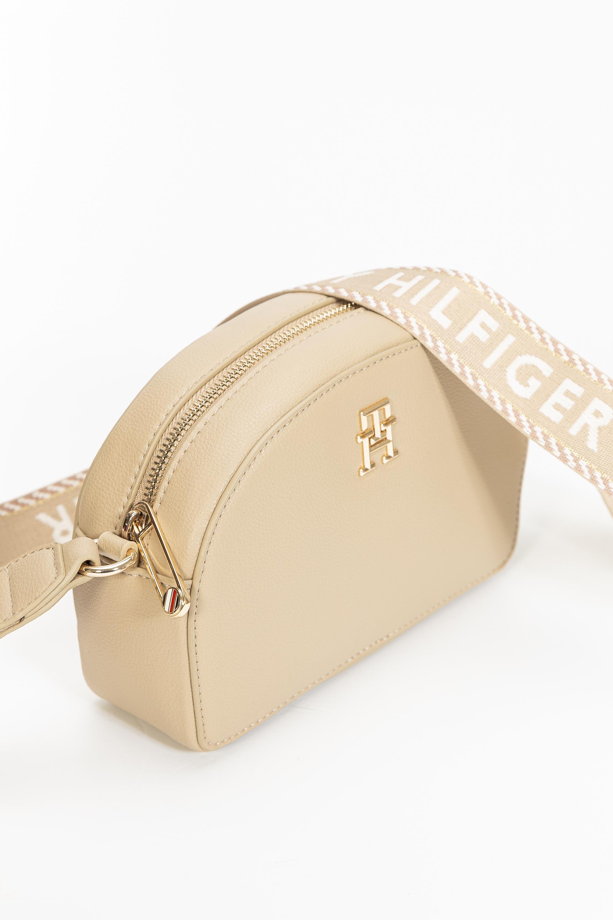 Tommy Hilfiger Life Half Moon Camera Kadın Mini Omuz Çantası