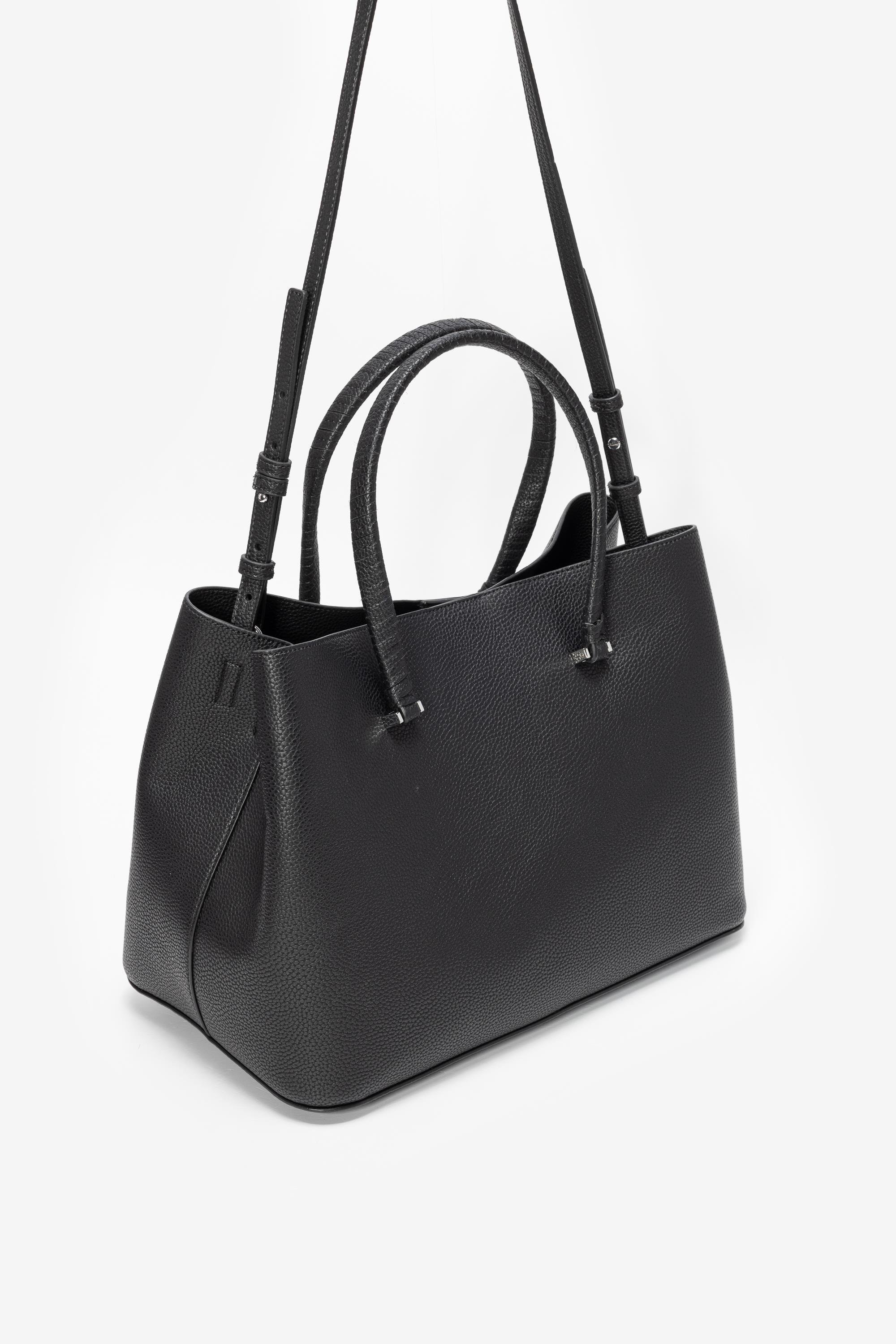 Tommy Hilfiger Th Emblem Satchel Kadın Omuz Çantası