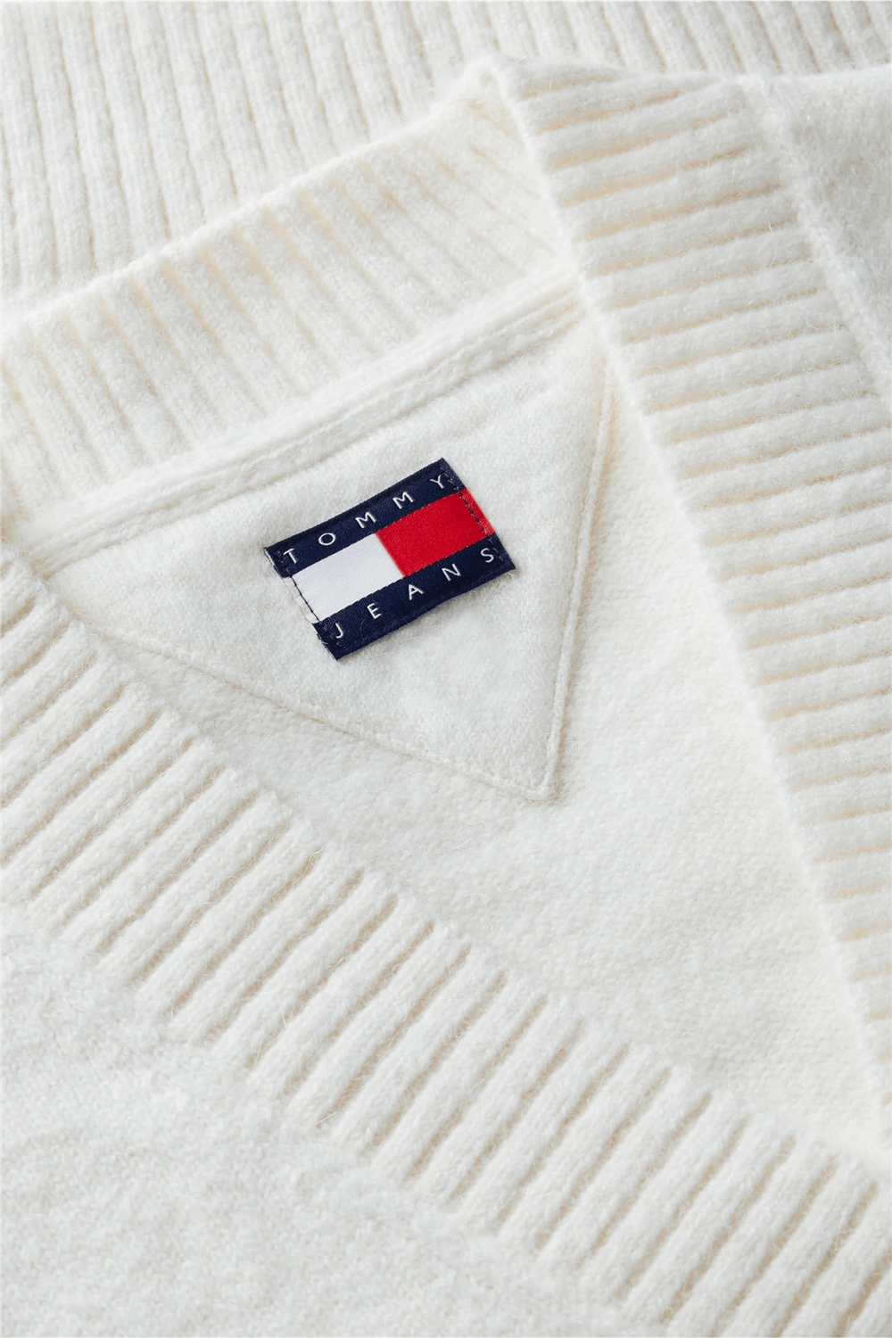 Tommy Hilfiger Tjw Fluffy Badge Cardigan Ext Kadın Triko Beyaz