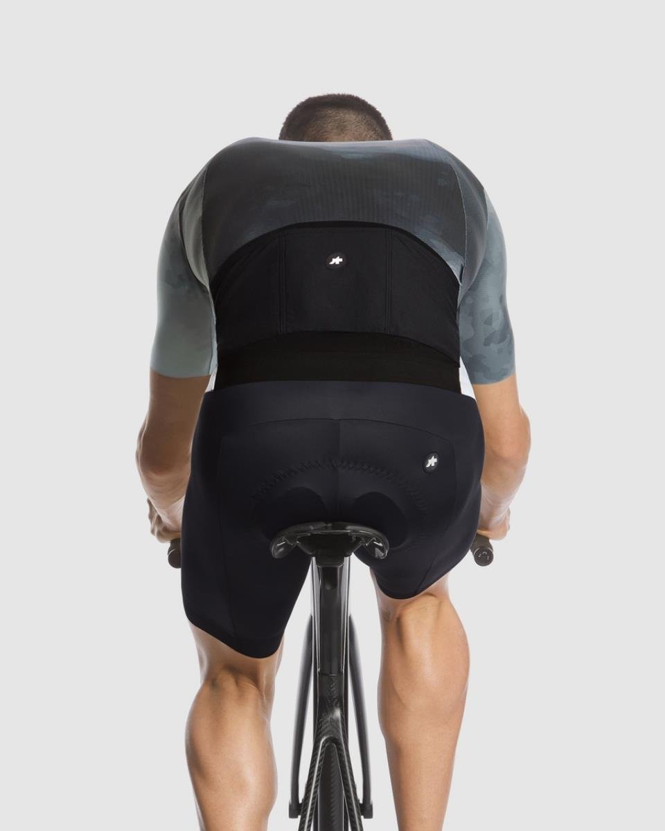 ASSOS EQUIPE RS Forma S9 TARGA