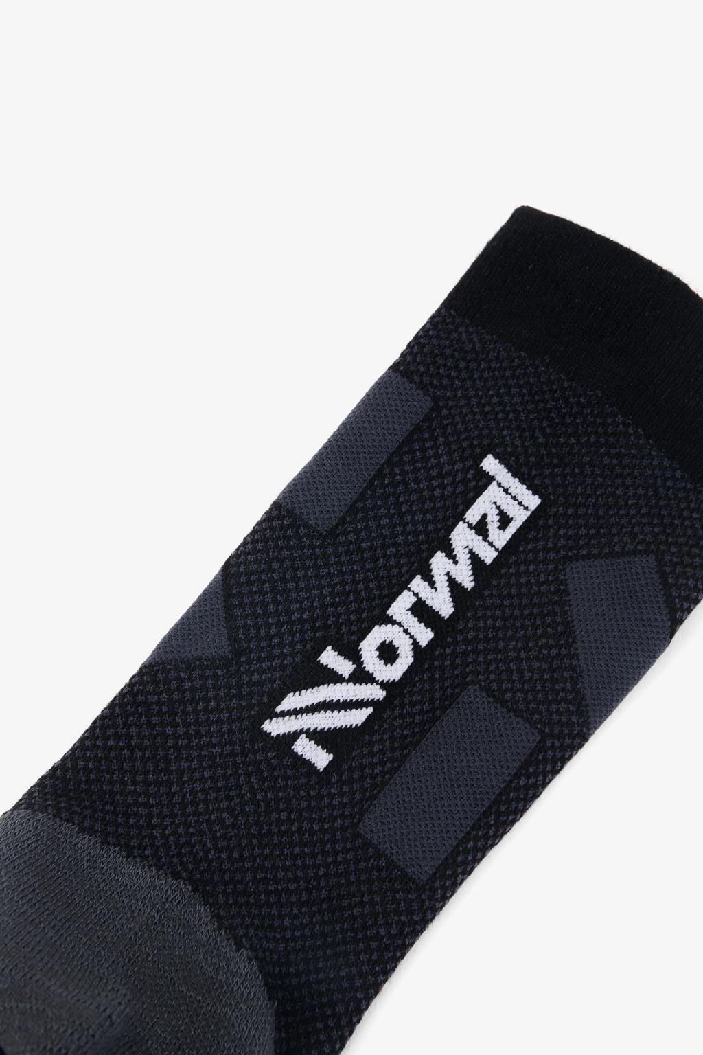 NNormal Race Sock Siyah Koşu Çorabı