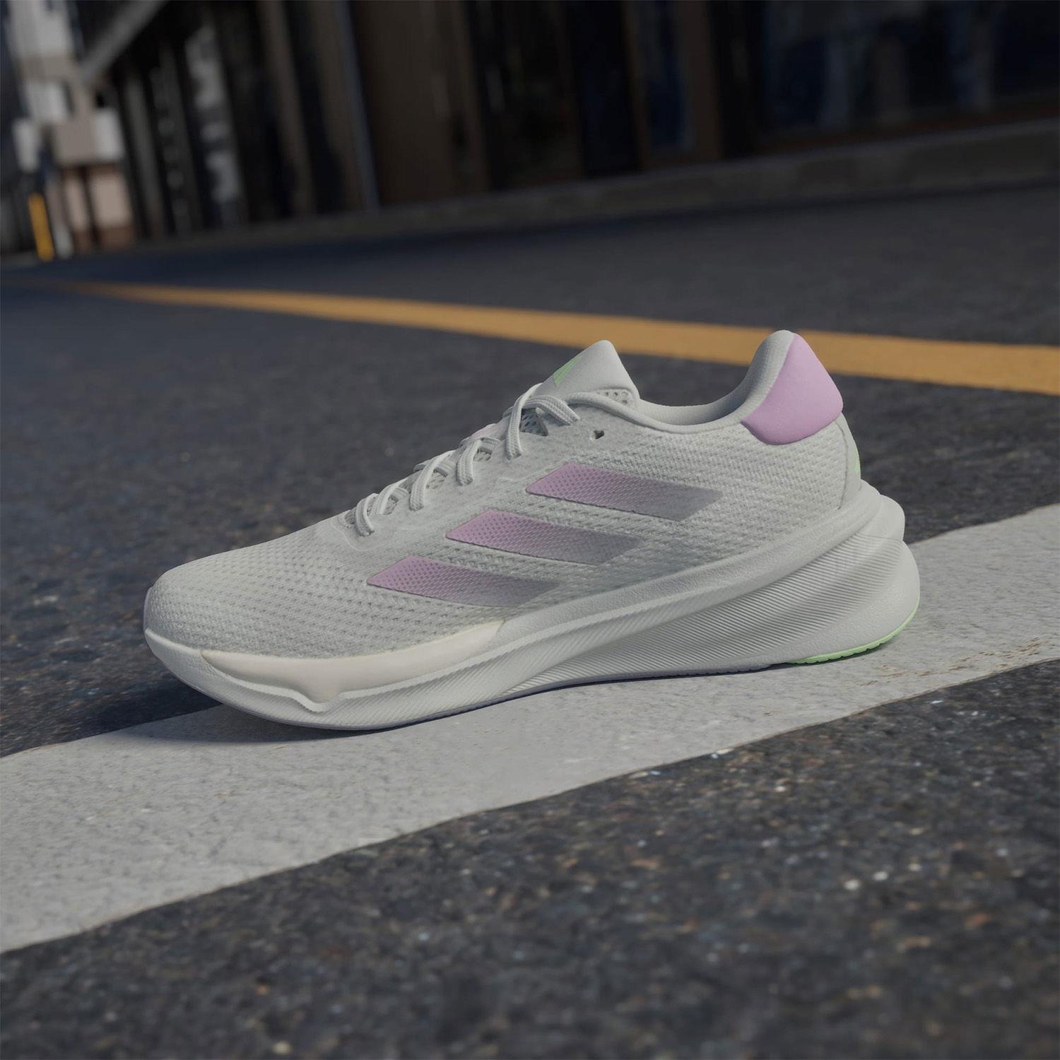 SUPERNOVA STRIDE W