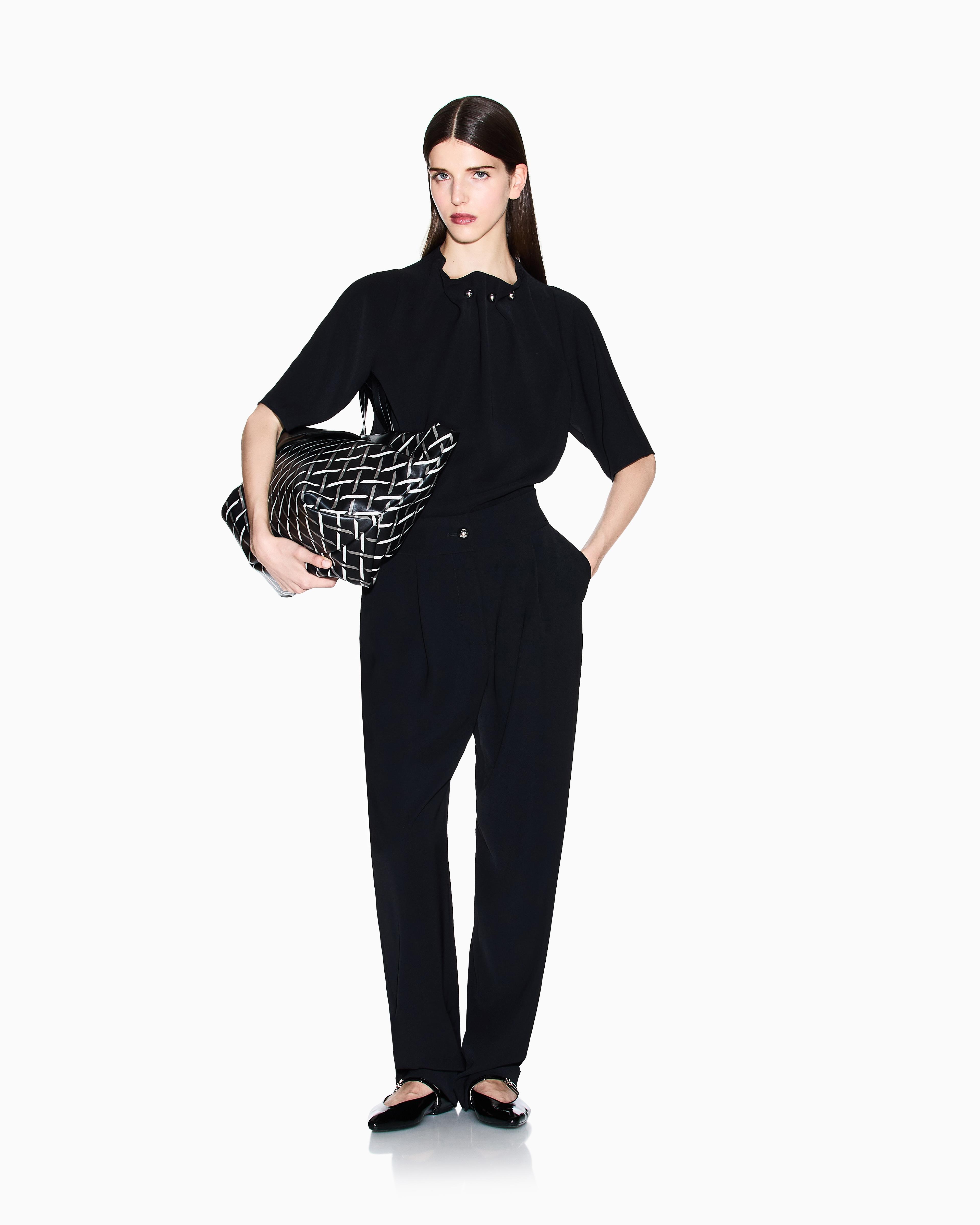 Armani Exchange Armani Exchange Kadın Rahat Kalıp Pileli Düz Paça Siyah Pantolon XW001270 AF16125-UC001