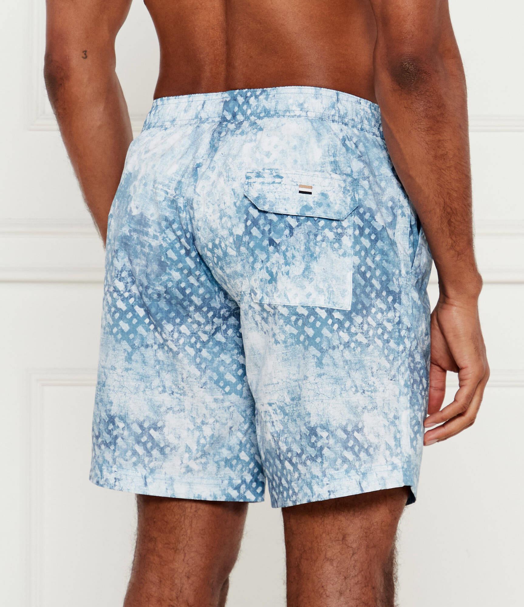 BOSS BOSS Erkek Beli Bağcıklı Normal Kalıp Monogram Logo Desenli Mavi Deniz Şortu 50544343-443