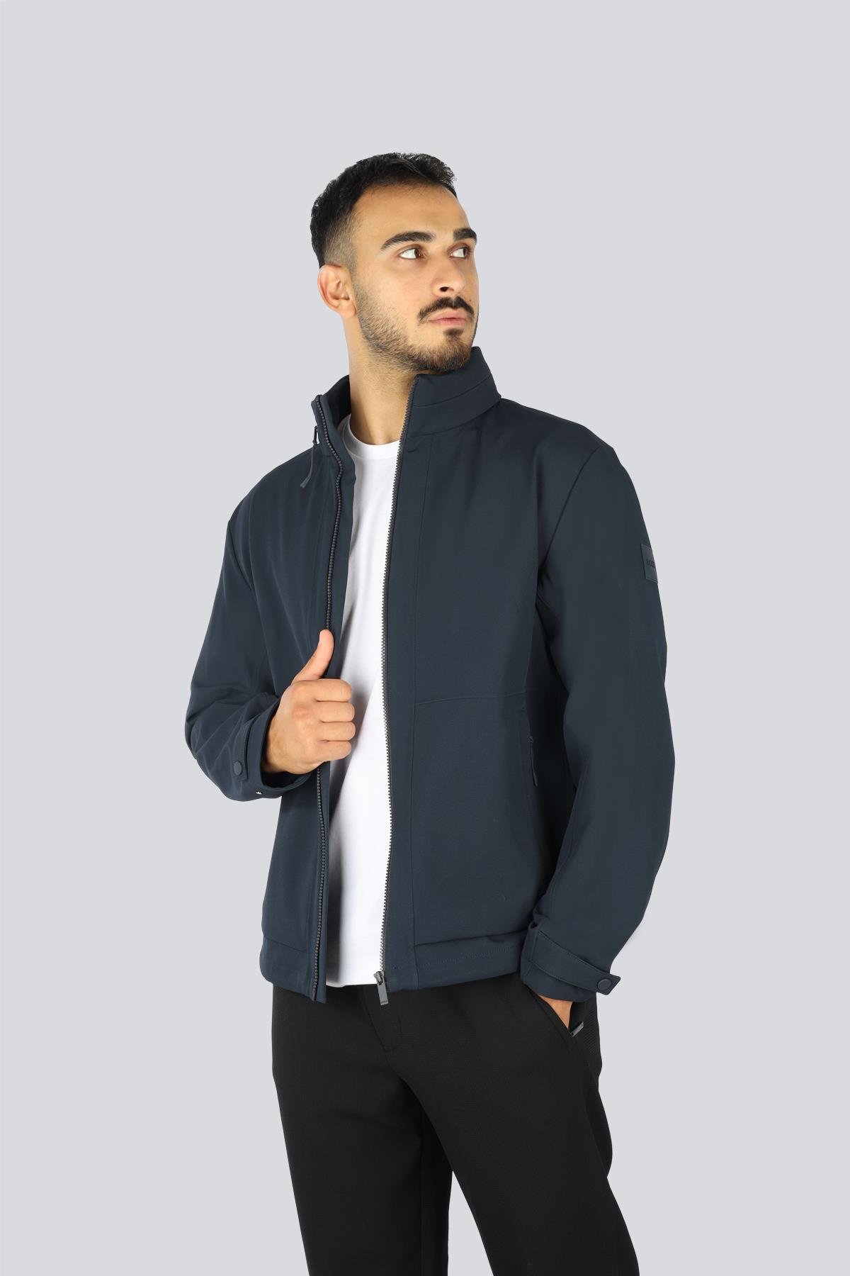 BOSS BOSS Erkek Regular Fit Dik Yaka Saklanabilir Kapüşonlu Fermuarlı Uzun Kollu Lacivert Ceket 50547488-404