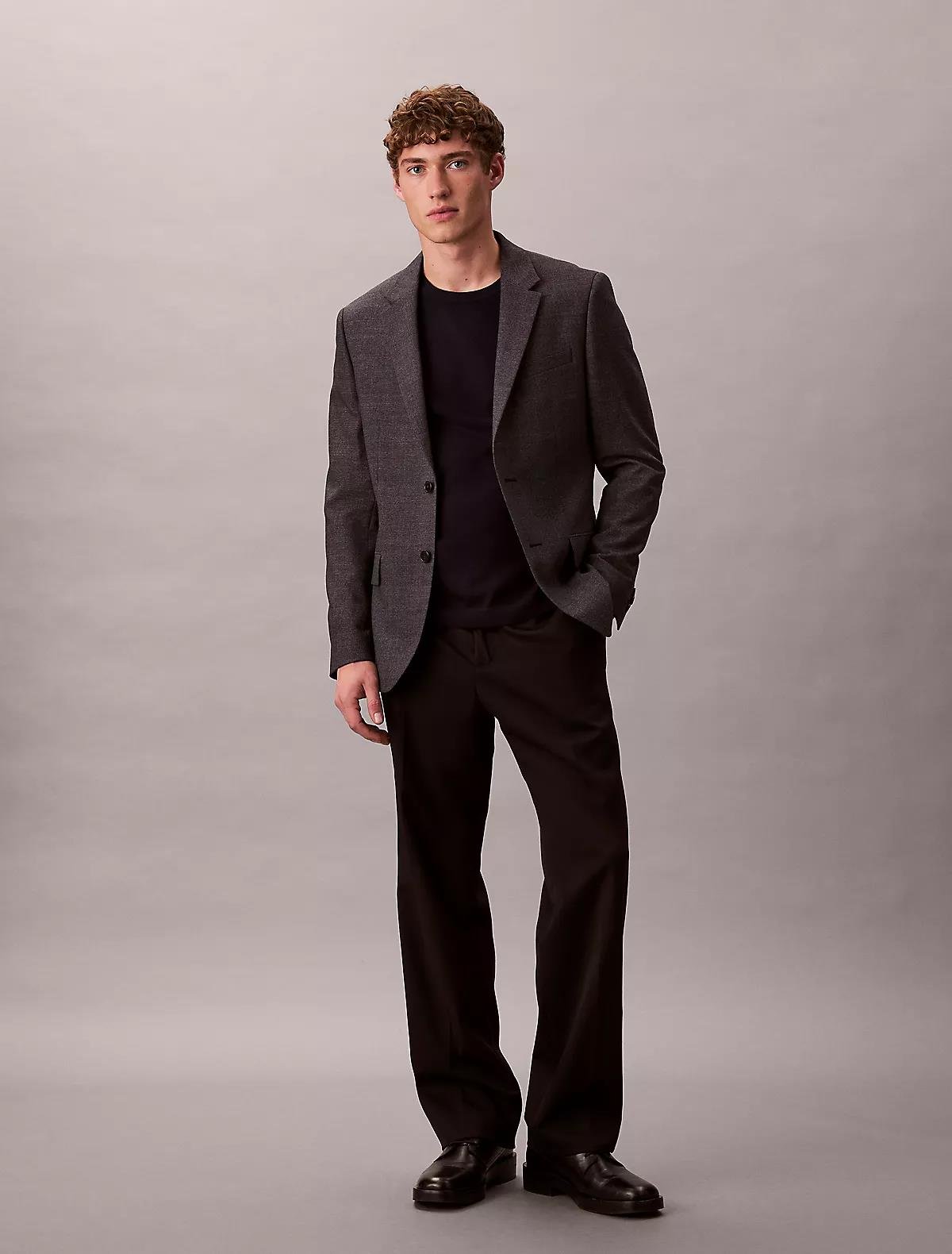 Calvin Klein Calvin Klein Erkek %100 Yün Normal Kalıp Ribanalı Yuvarlak Yaka Ck Logo Kabartmalı Uzun Kollu Örme Lacivert Kazak LV04LB305G-CEF