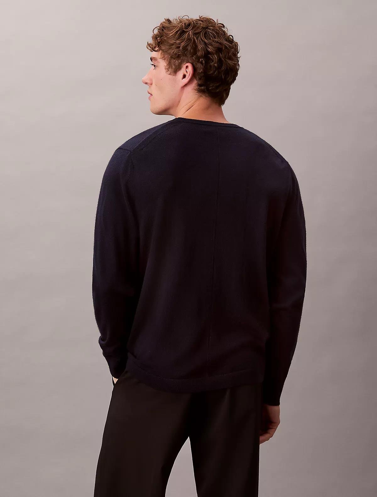 Calvin Klein Calvin Klein Erkek %100 Yün Normal Kalıp Ribanalı Yuvarlak Yaka Ck Logo Kabartmalı Uzun Kollu Örme Lacivert Kazak LV04LB305G-CEF