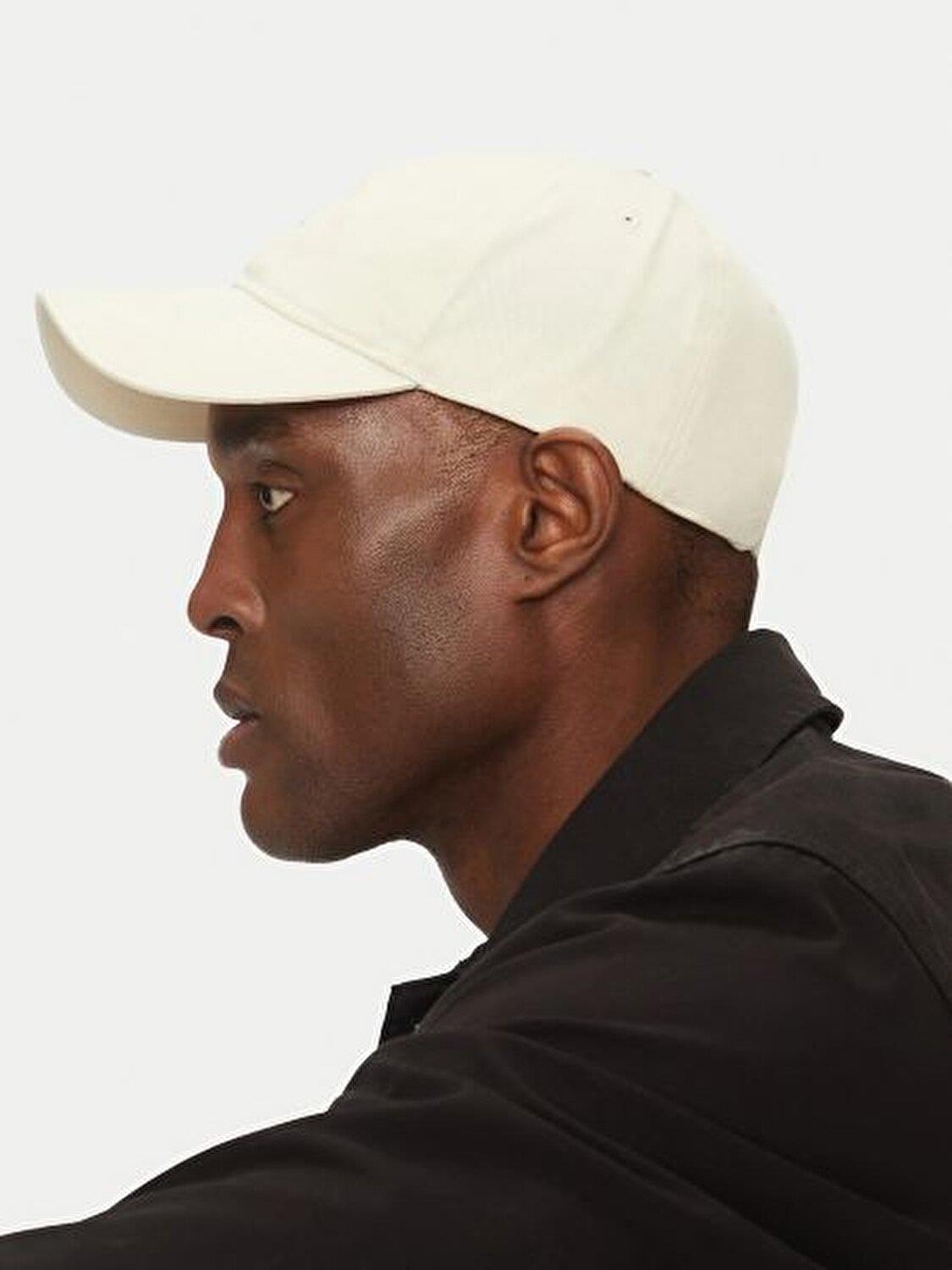 Calvin Klein Calvin Klein Erkek CK Logo İşlemeli Ayarlanabilir Metal Tokalı Nefes Alabilen Kumaş Gri Spor Şapka LV04G5002G-PVZ