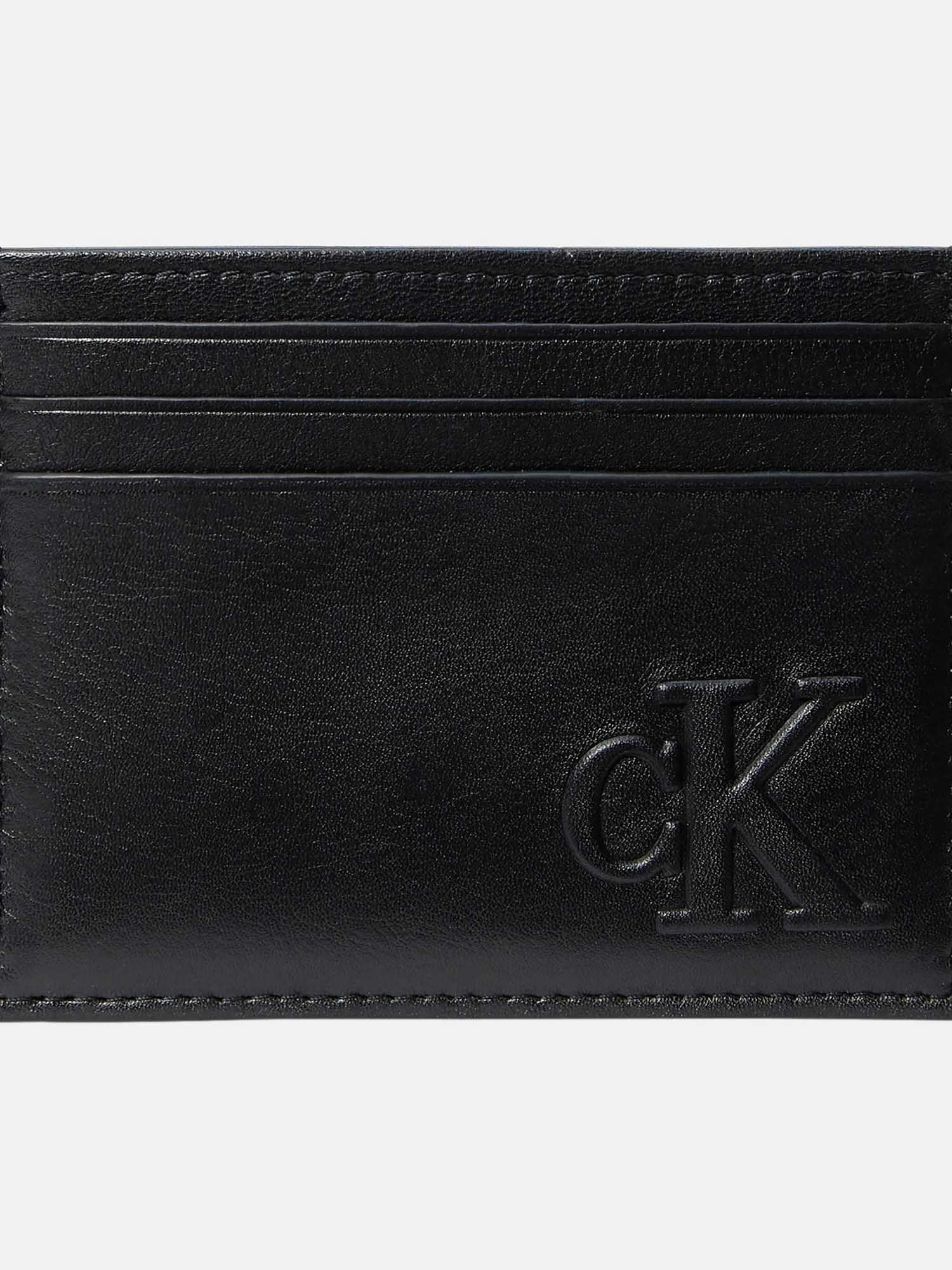 Calvin Klein Calvin Klein Erkek CK Logo Kabartmalı Ekstra Kart Bölmeli Deri Siyah Cüzdan LV04G1070G-UB1