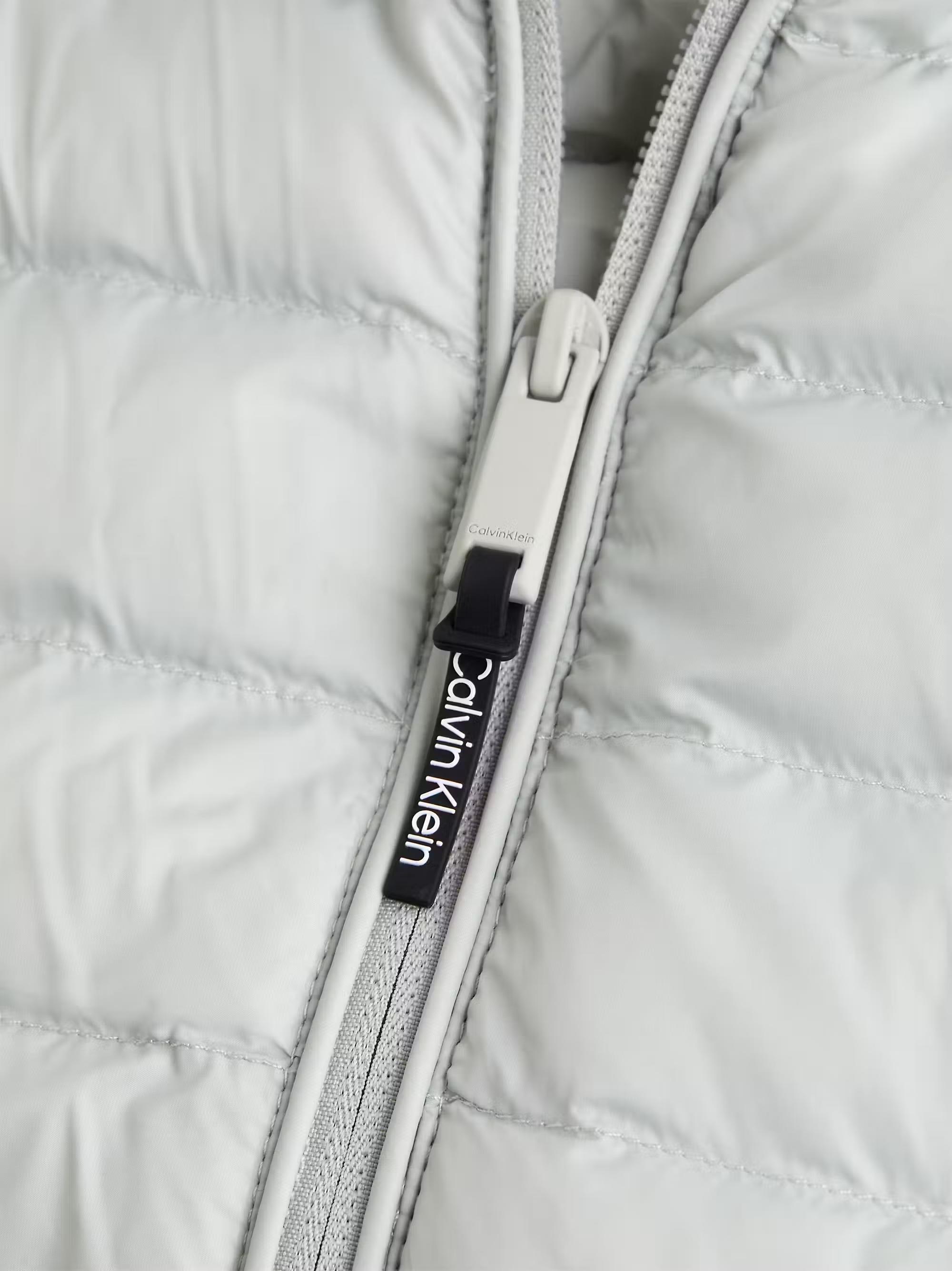 Calvin Klein Calvin Kleın Erkek Dik Yaka Düz Kesim Fermuar Kapamalı Gri Yelek K10K113470-PEB