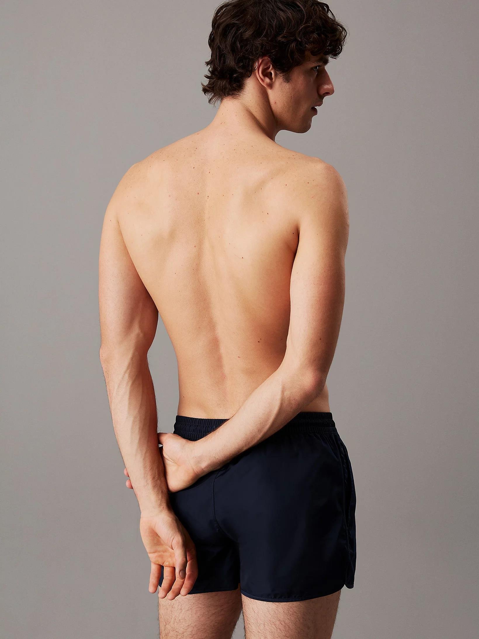 Calvin Klein Calvin Klein Erkek Hızlı Kuruyan Kumaş Beli Lastikli ve Bağcıklı File Astarlı Lacivert Mayo KM0KM01110-CEF