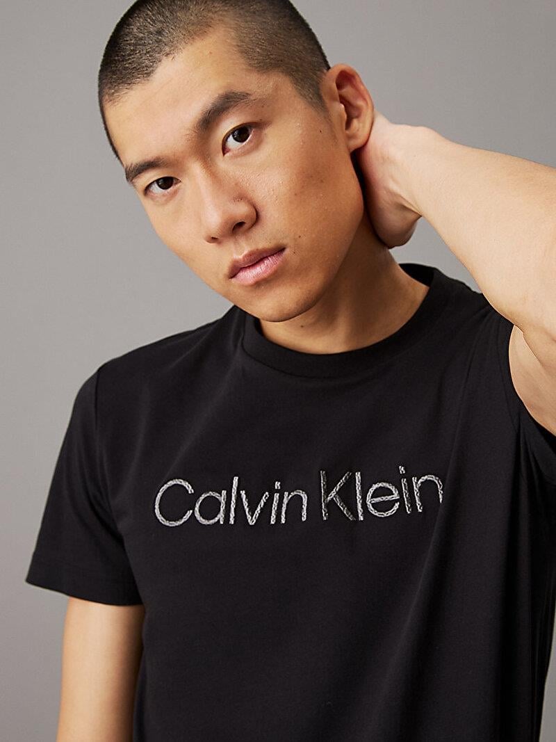 Calvin Klein Calvin Klein Erkek Kısa Kollu Pamuklu Bisiklet Yaka Calvin Klein Yazı Detaylı Siyah T-Shirt K10K114169-BEH