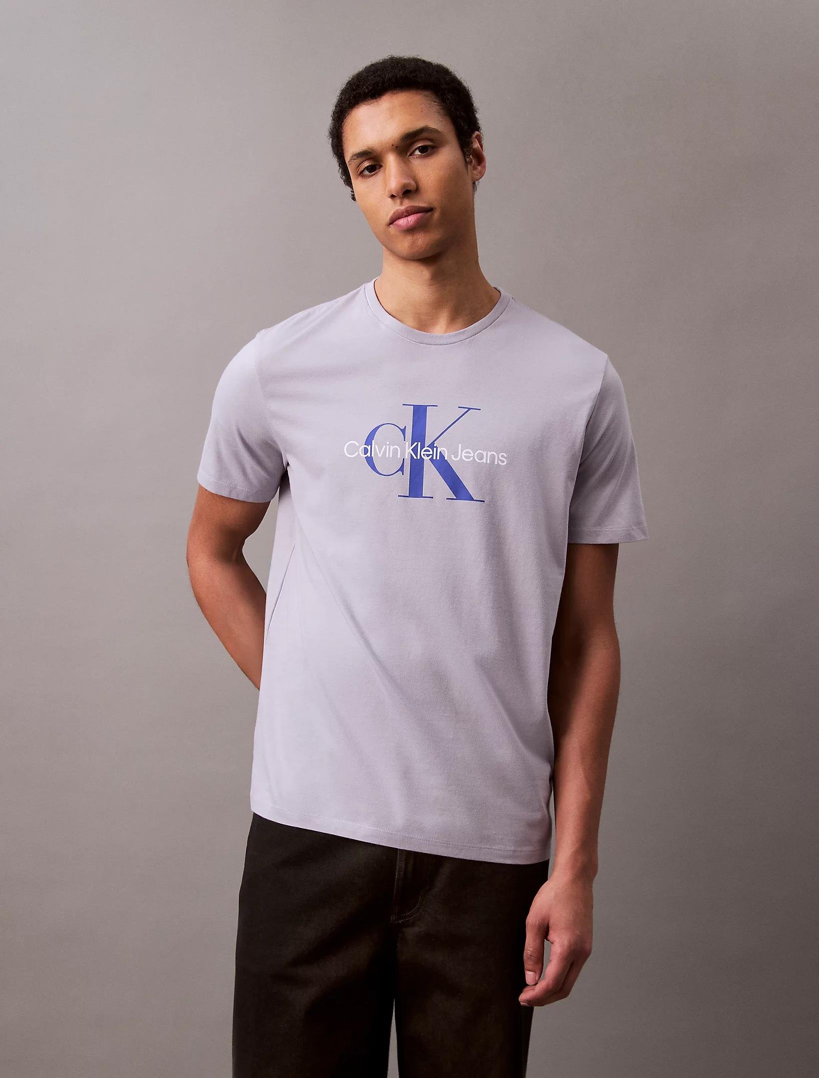 Calvin Klein Calvin Klein Erkek Logolu Bisiklet Yaka Kısa Kol Standart Mor T-Shirt LV040EM286-G71