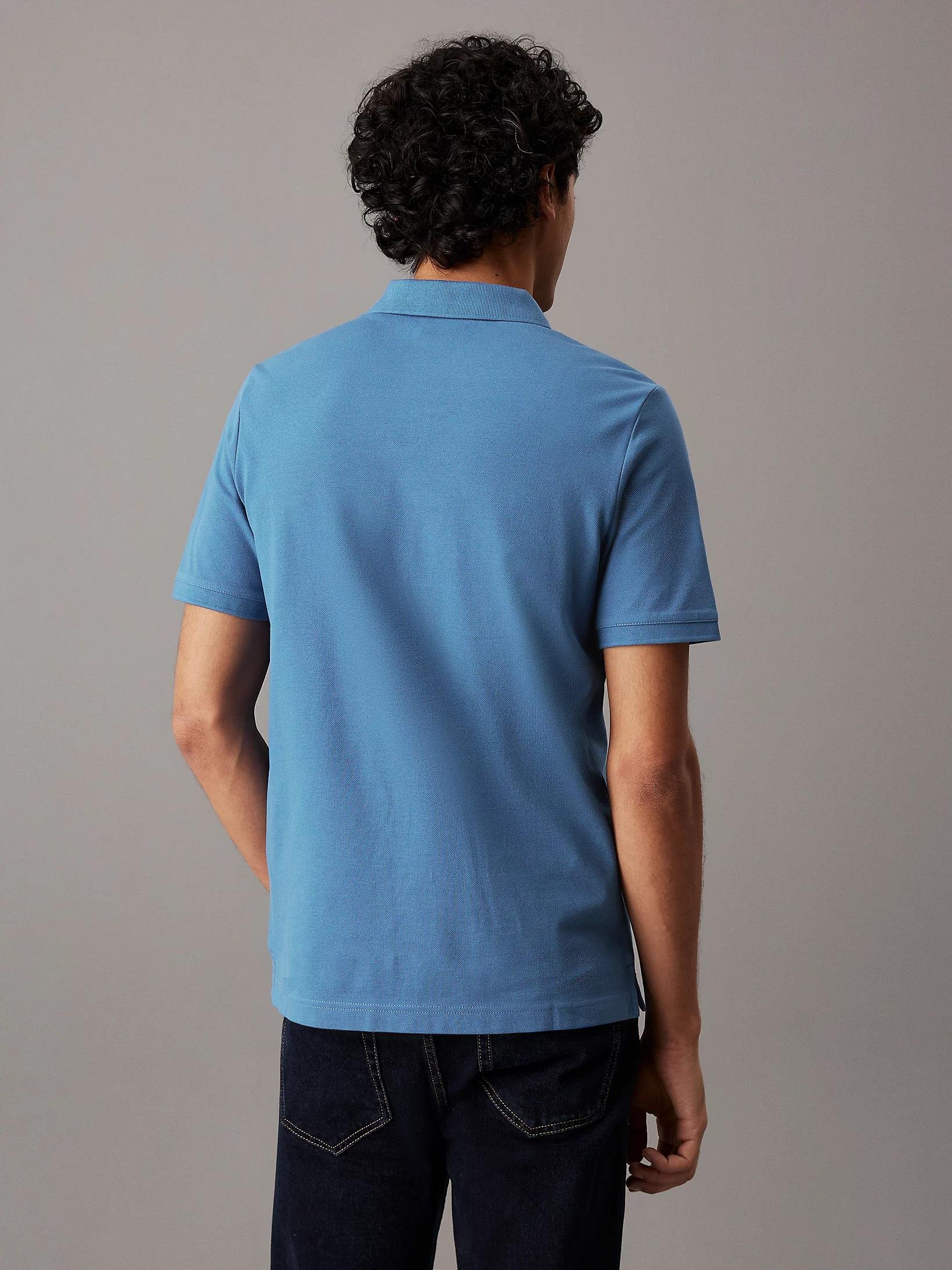 Calvin Klein Calvin Klein Erkek Marka Logolu Polo Yakalı Organik Pamuklu Açık Mavi Polo Yaka T-Shirt K10K111196-CE4
