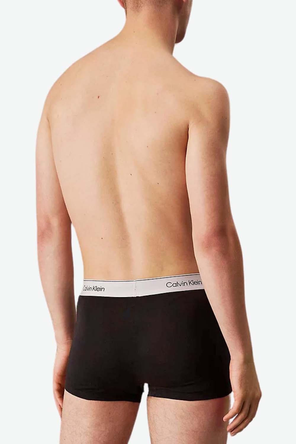 Calvin Klein Calvin Klein Erkek Pamuklu Slim Fit Beli Elastik Bantlı 3'lü Siyah Boxer LV00NB4392-UB1