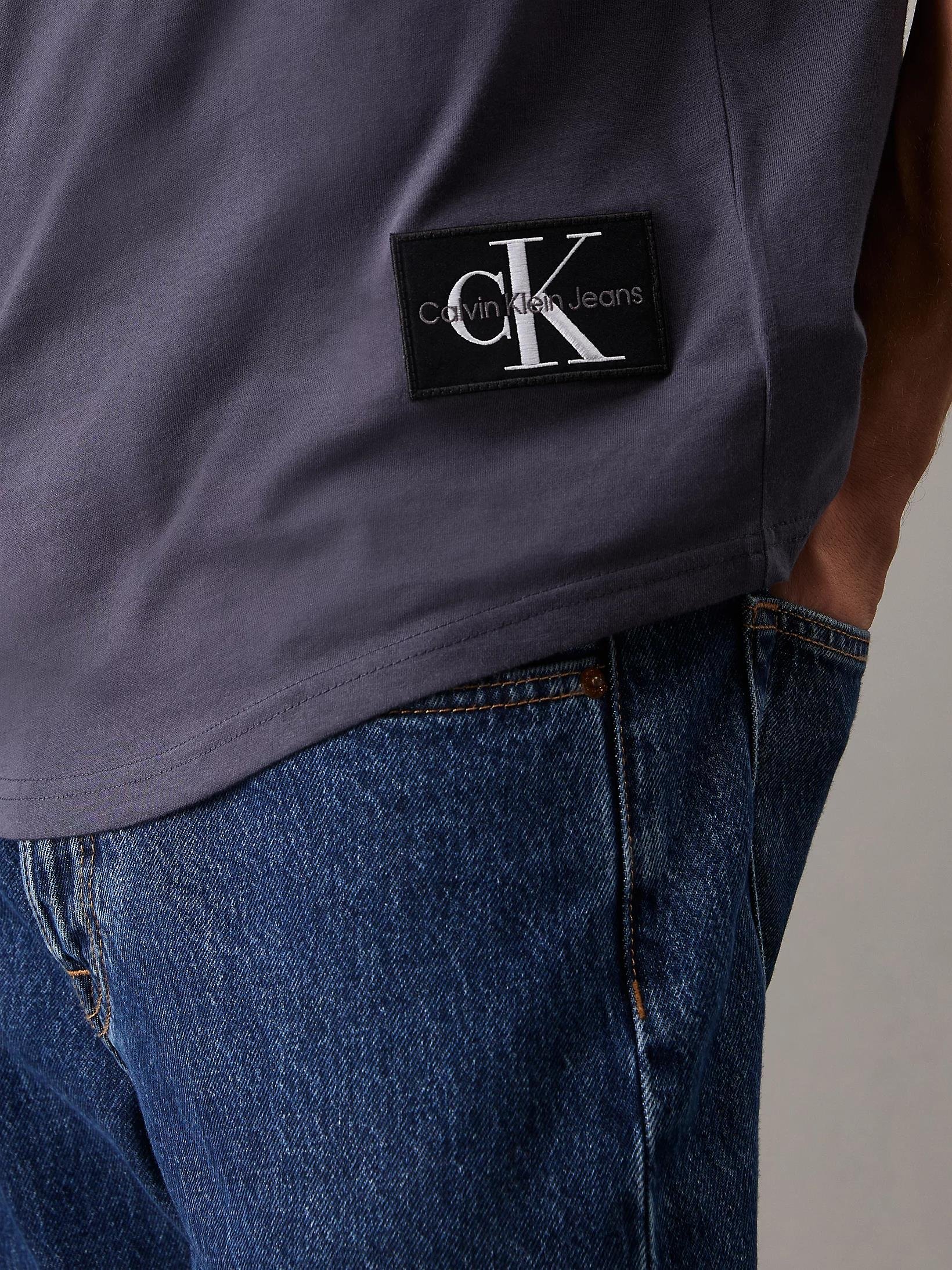 CALVIN KLEIN Calvin Kleın Erkek Pamuklu Kısa Kollu Yuvarlak Yaka Mavi T-Shirt J30J323482-CGE