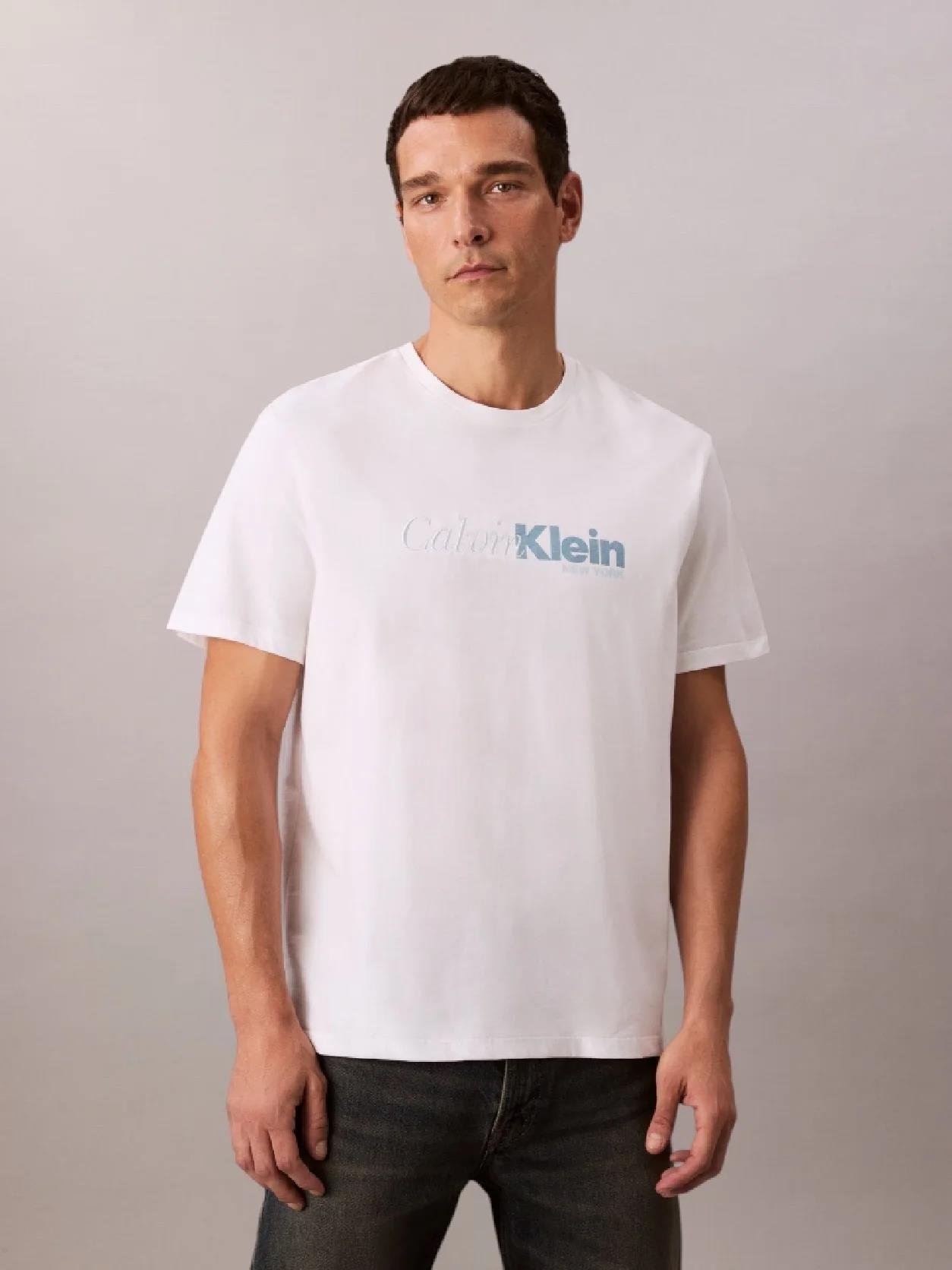 Calvin Klein Calvin Klein Erkek Rahat Kalıp %100 Pamuklu Logo Baskılı Kısa Kollu Beyaz T-Shirt LV04RD822G-YAA
