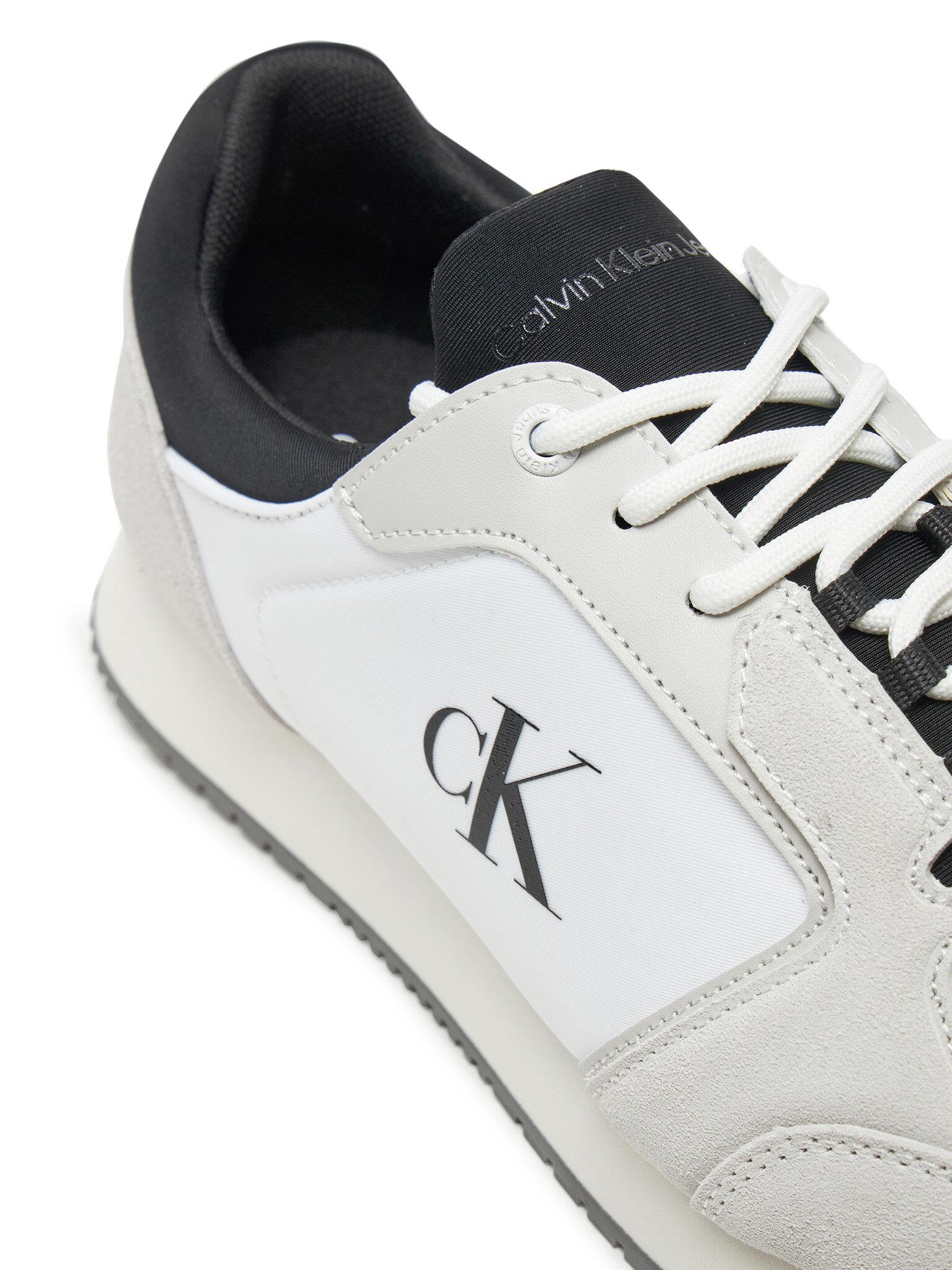 Calvin Klein Calvin Kleın Erkek Rahat Yüksek Taban Renk Geçişli Süet Detaylı Deri Beyaz Sneaker YM0YM01152-0LF