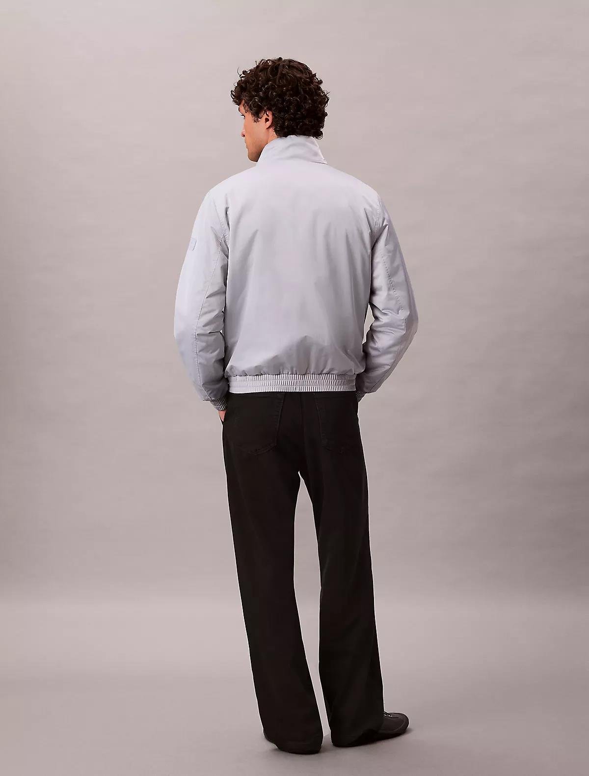 Calvin Klein Calvin Klein Erkek Su İtici Rüzgar Geçirmez Kumaş Dik Yaka Uzun Kollu Gri Ceket LV04RC516G-WCP