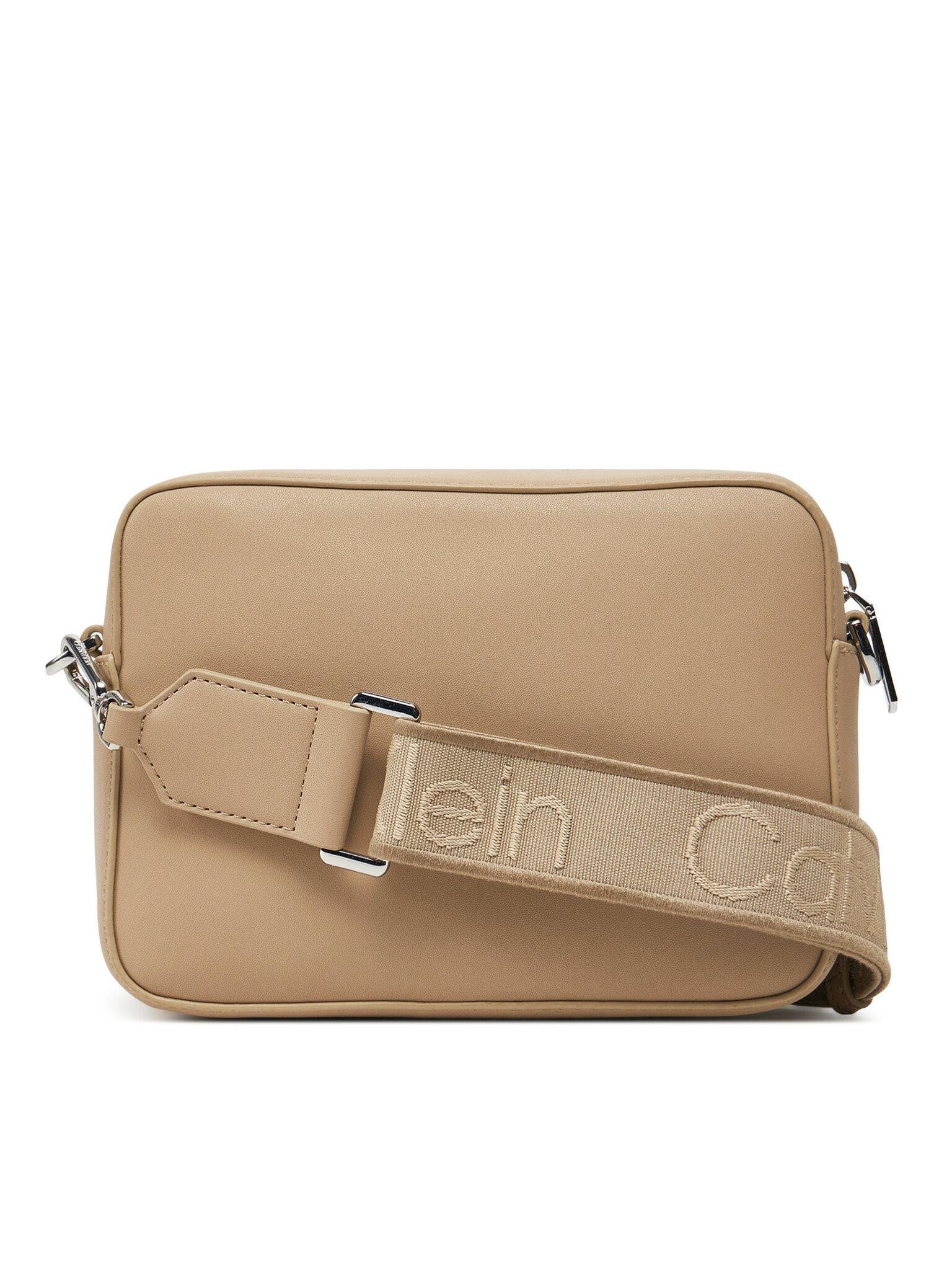 Calvin Klein Calvin Klein Kadın Ayarlanabilir ve Çıkarılabilir Omuz Askılı Kabartma Logolu Bej Omuz Çantası K60K613145-W75