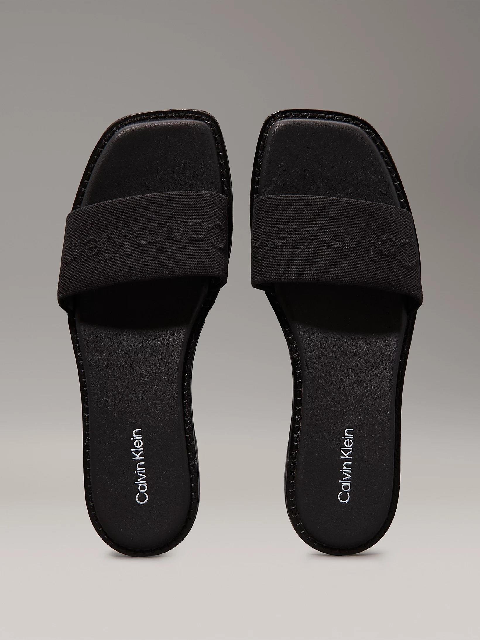 Calvin Klein Calvin Klein Kadın Düz Taban Logo Baskılı Rahat Spor Stil Siyah Terlik HW0HW02378-BEH
