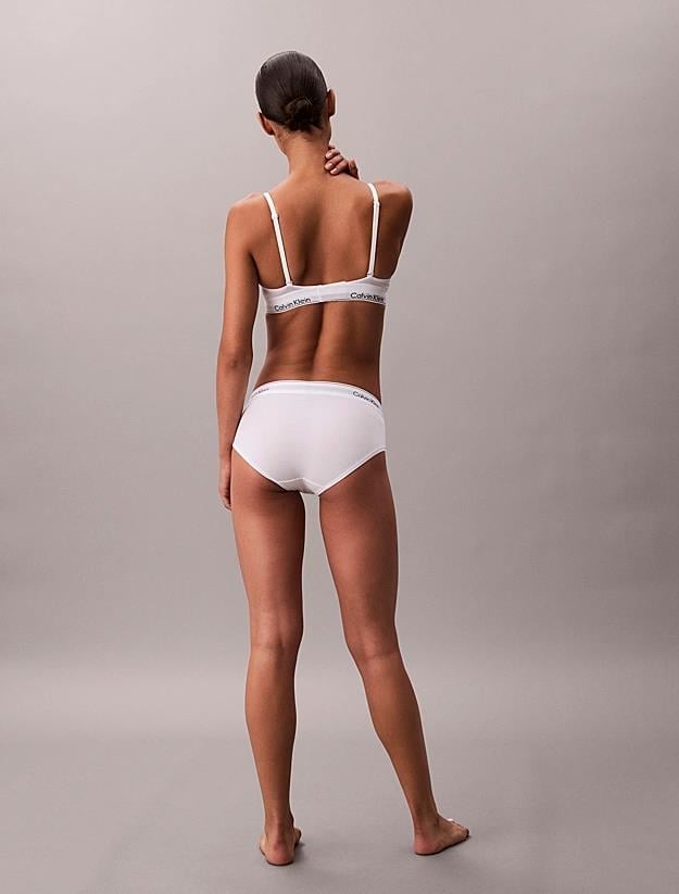 Calvin Klein Calvin Klein Kadın Lastik Marka Yazı Detay İnce Askı V Derin Yaka Beyaz Sütyen LV00QF8498-100