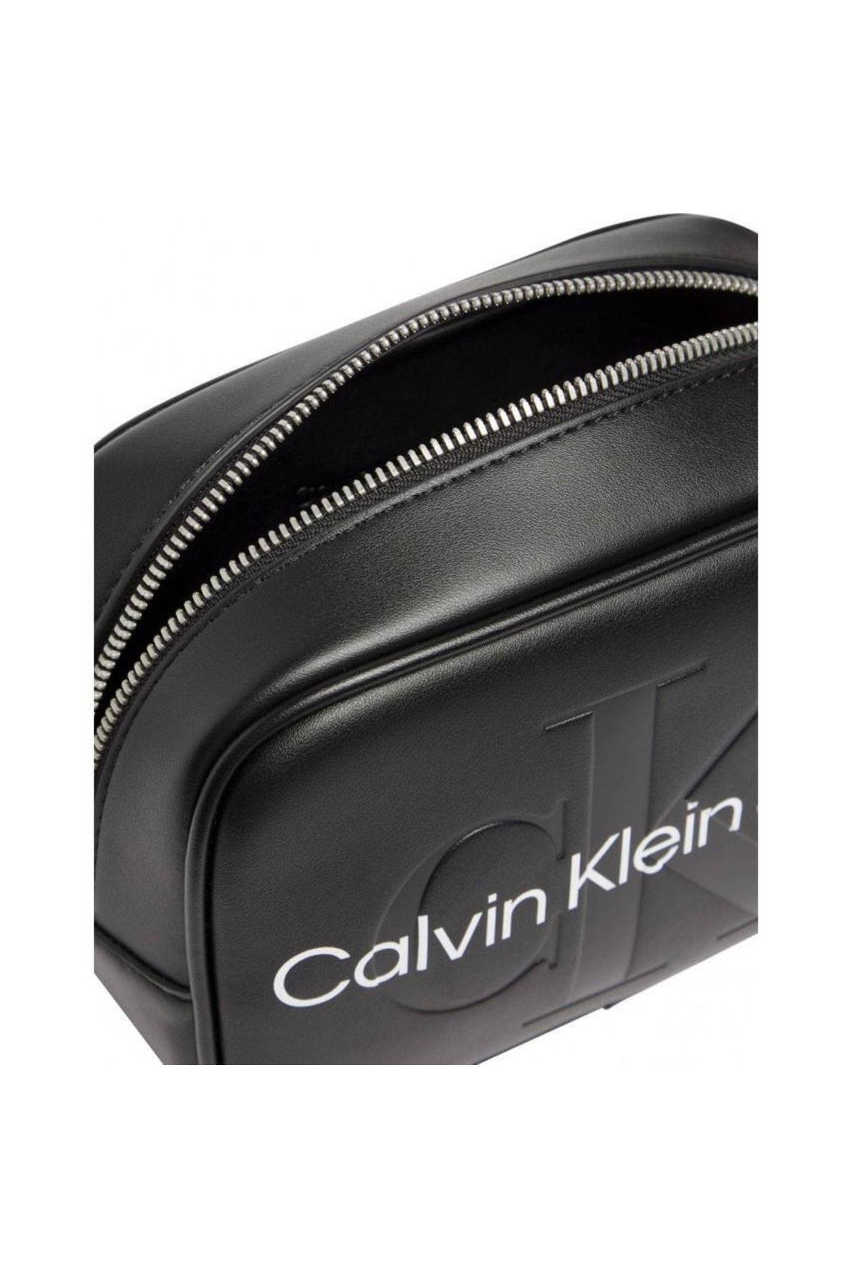 Calvin Klein Calvin Kleın Kadın Logo Ayarlanabilir Askılı Siyah Çanta K60K610275-BDS