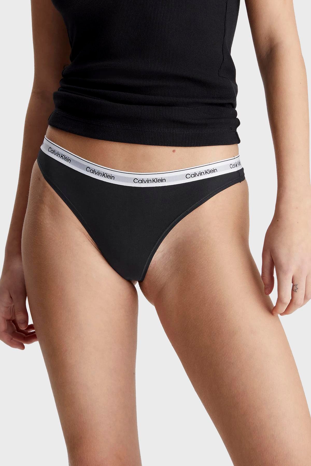 Calvin Klein Calvin Kleın Kadın Marka Logolu Rahat Kesim Siyah Külot 000QD5209E-UB1