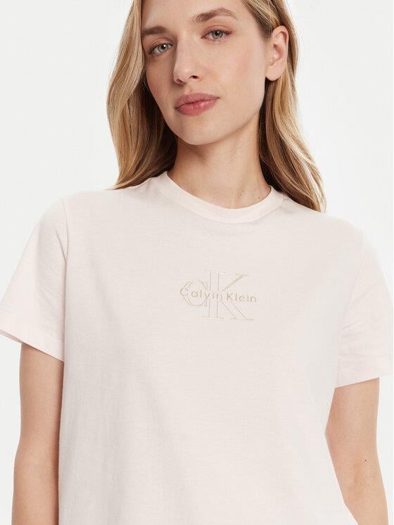 Calvin Klein Calvin Klein Kadın Normal Kalıp %100 Pamuklu CK Logo Detaylı Kısa Kollu Pembe T-Shirt LV047D873G-WFI