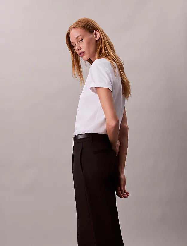 Calvin Klein Calvin Klein Kadın Normal Kalıp %100 Pamuklu CK Logo Detaylı Kısa Kollu Beyaz T-Shirt LV047D873G-YAA