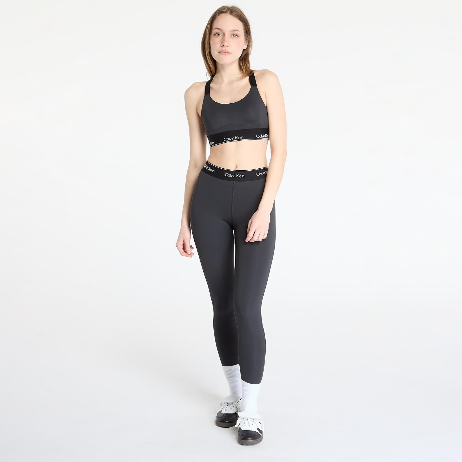 Calvin Klein Calvin Klein Kadın Vücudu Saran Kalıp Beli Elastik Bantlı Hızlı Kuruyan Kumaş Siyah Spor Sütyen LVGWS5K137-UB1