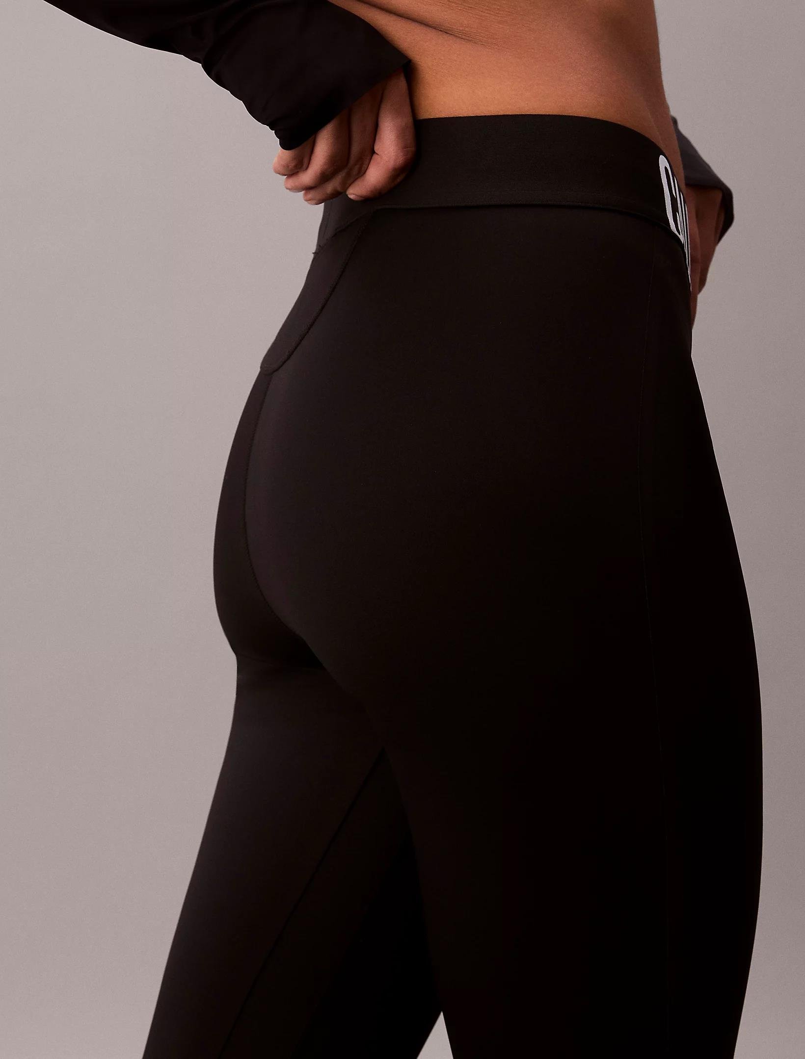 Calvin Klein Calvin Klein Kadın Yüksek Bel Slim Rahat Siyah Tayt LVGWS5L616-UB1