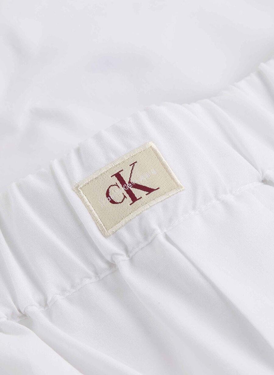 Calvin Klein Calvin Klein Kadın Yüksek Lastikli Bel Kısa Boy Cep Detay Beyaz Şort J20J225218-YAA