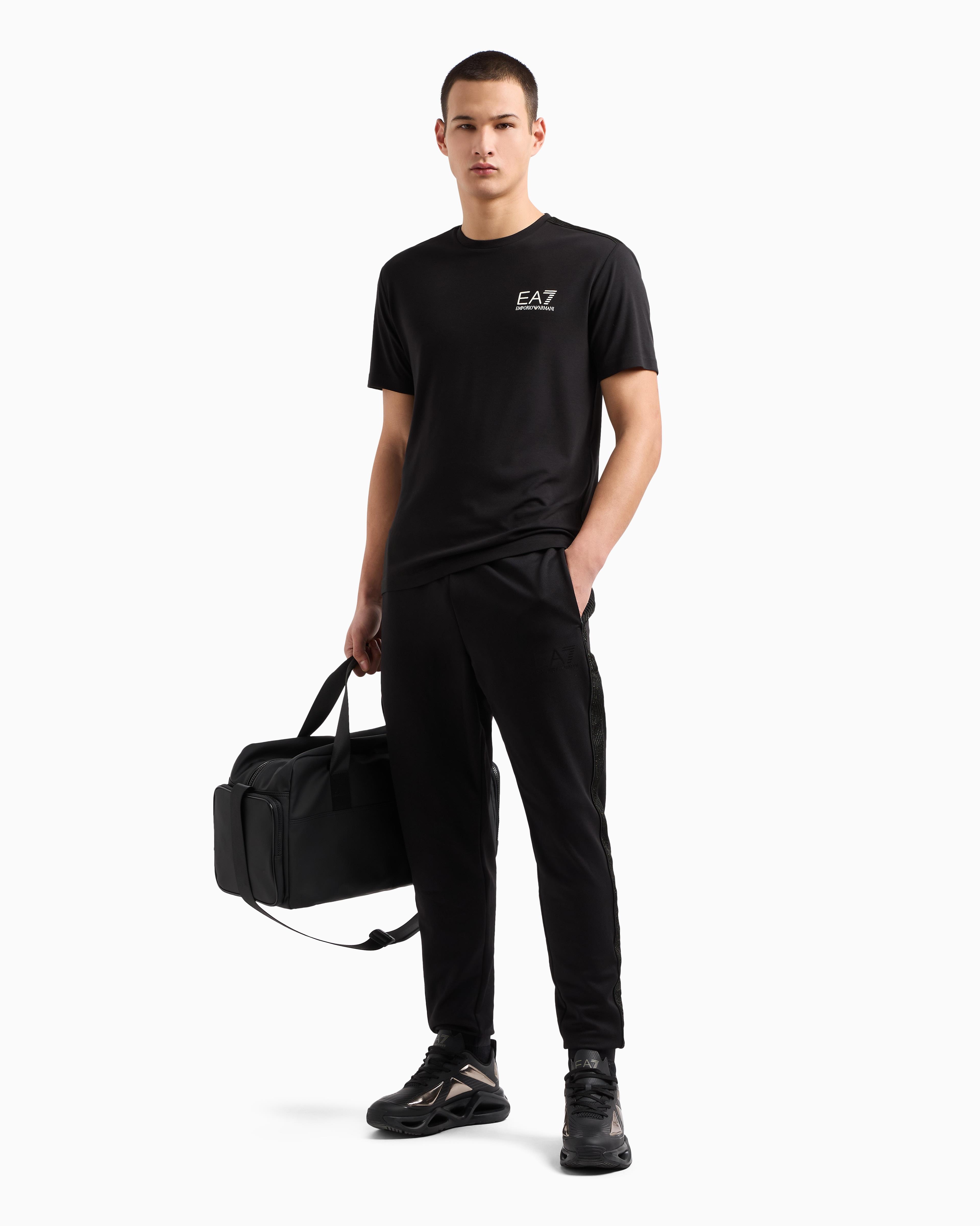 Ea7 Ea7 Erkek Kısa Kollu Dar Kesim Kısa Kollu Gold Logo Detaylı Siyah T-Shirt 7M000299 AF13739-UC001