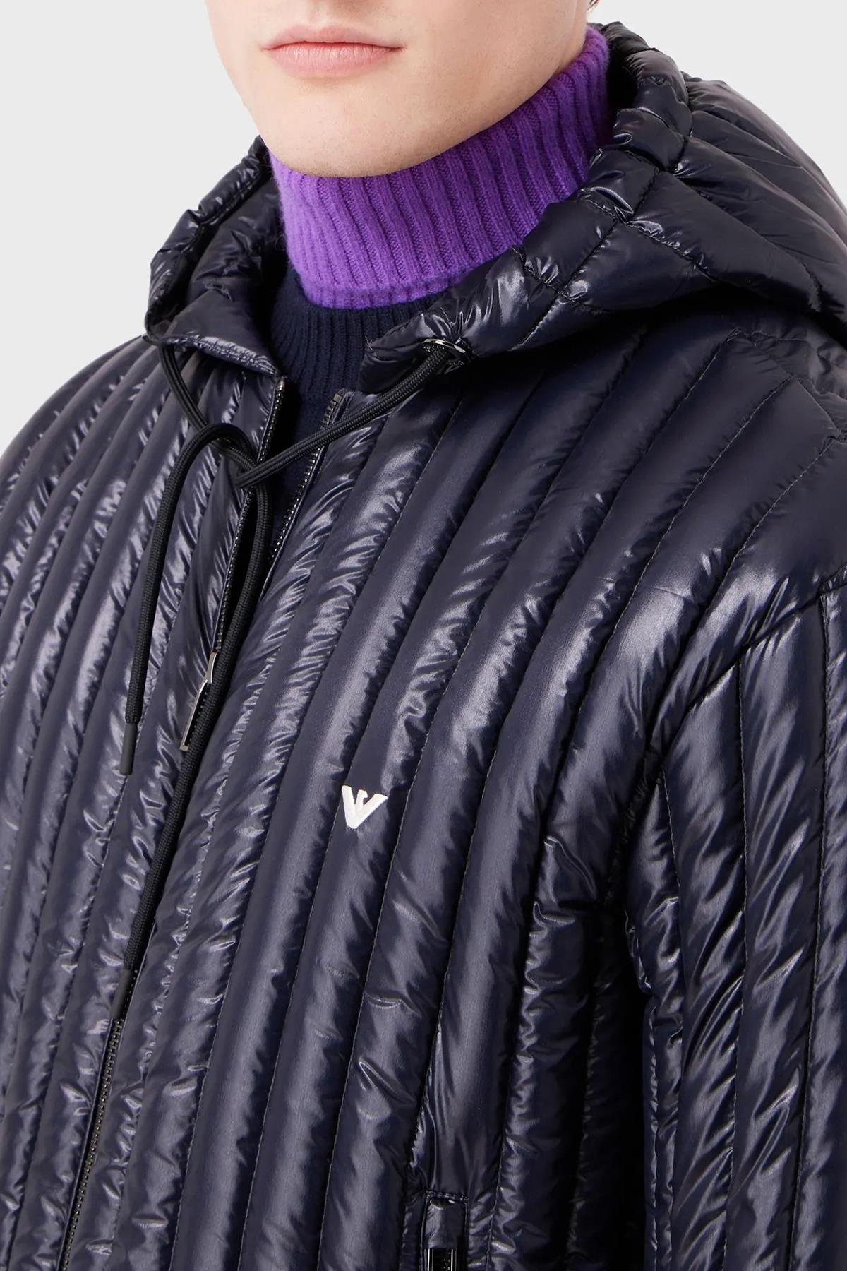 Emporio Armani Emporıo Armani Erkek Kapşonlu Yaka Marka Detaylı Fermuarlı Şişme Lacivert Mont 6R1B79 1NKZZ-0920