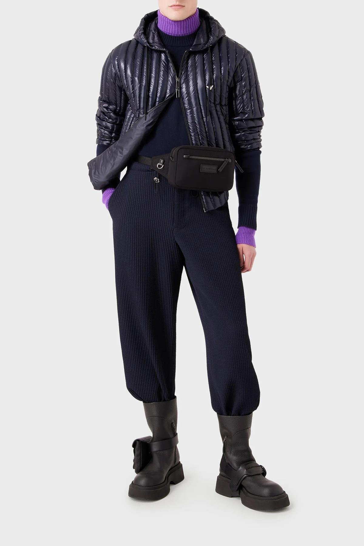 Emporio Armani Emporıo Armani Erkek Kapşonlu Yaka Marka Detaylı Fermuarlı Şişme Lacivert Mont 6R1B79 1NKZZ-0920