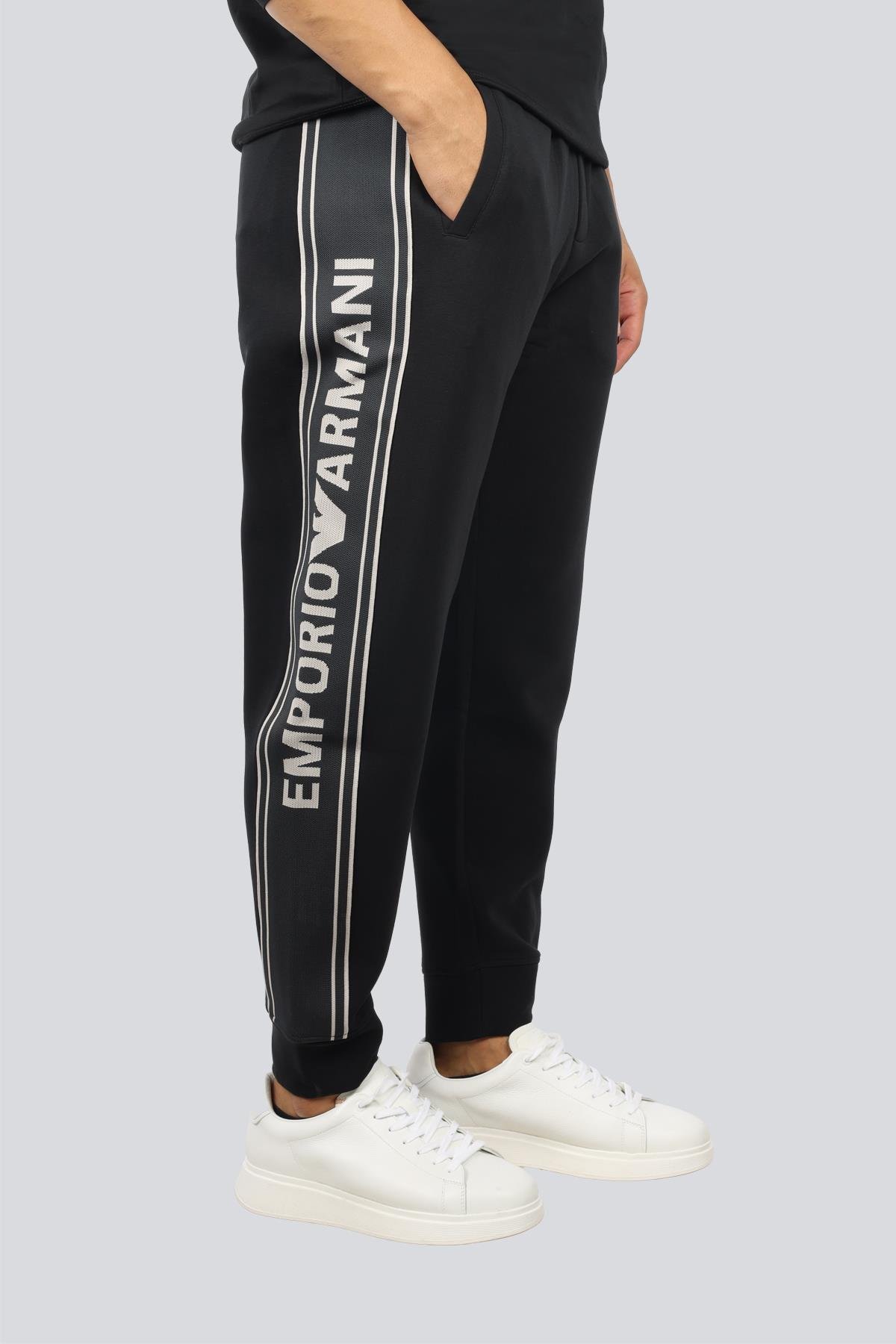 Emporio Armani Emporıo Armani Erkek Lastikli Bağcıklı Bel Yanlarda Logo Şeritleri Siyah Pantolon EM002914 AF10013-UC001