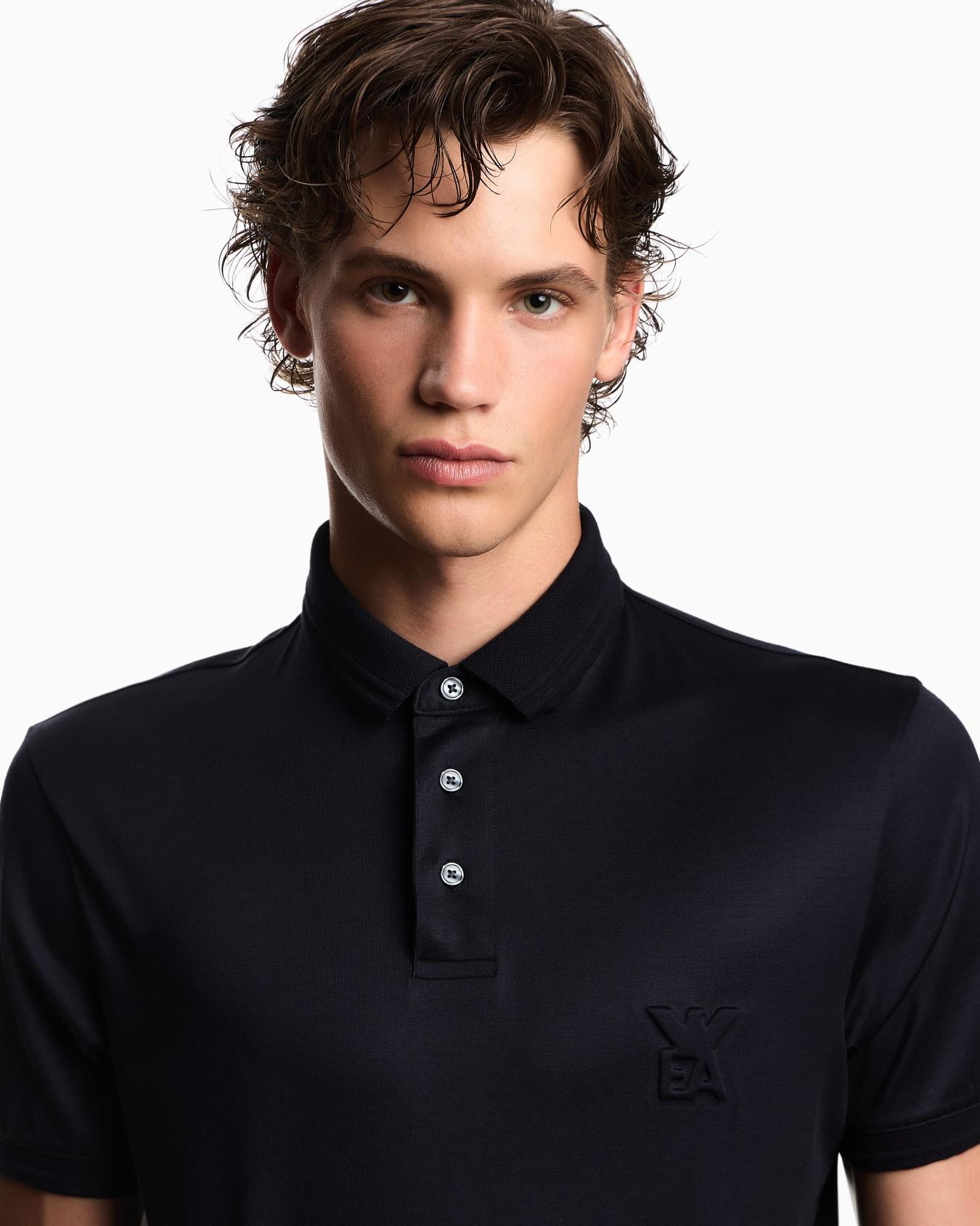 EMPORIO ARMANI Emporıo Armani Erkek Normal Kesim Pamuklu Kısa Kollu Lacivert Polo Yaka T-Shirt EM003002 AF10761-UB118