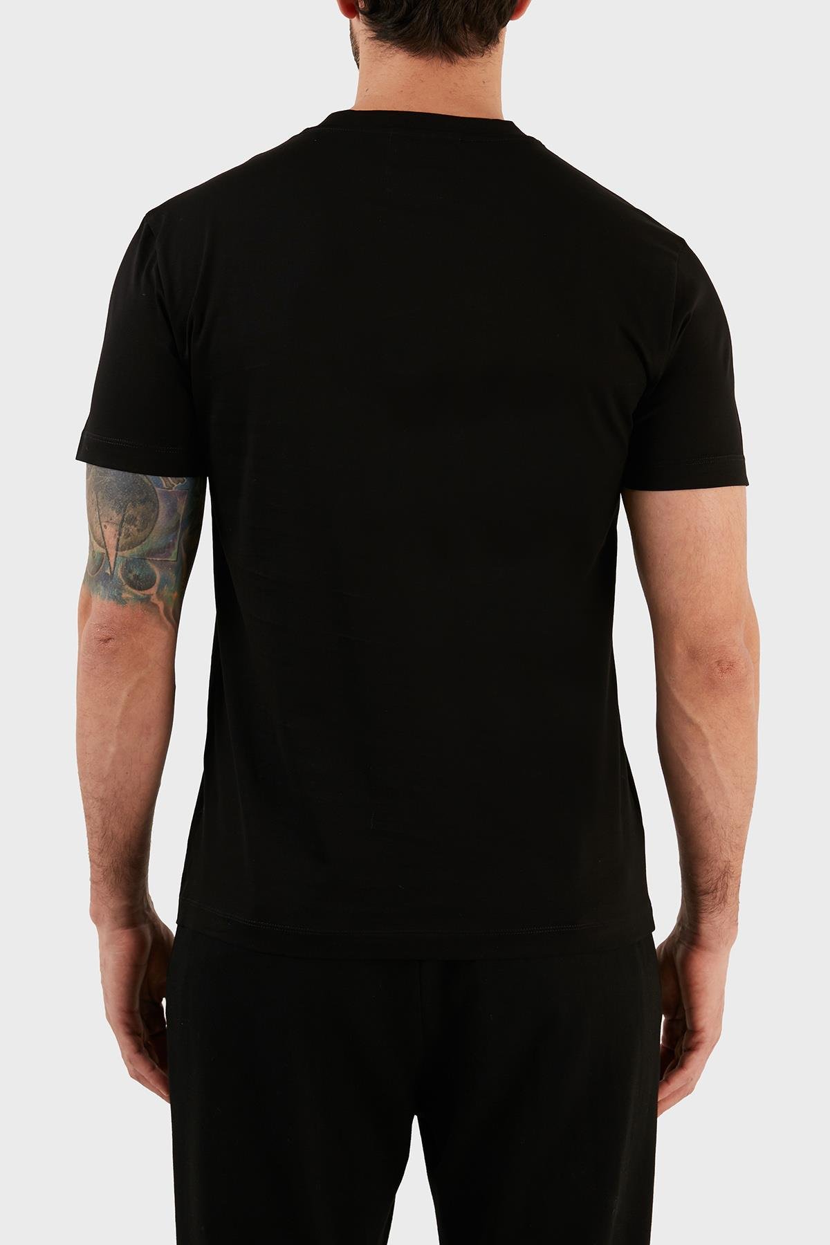 Emporio Armani Emporıo Armani Erkek Pamuklu Marka Logolu Yuvarlak Yaka Siyah T-Shirt 8N1TD2 1JGYZ-0022