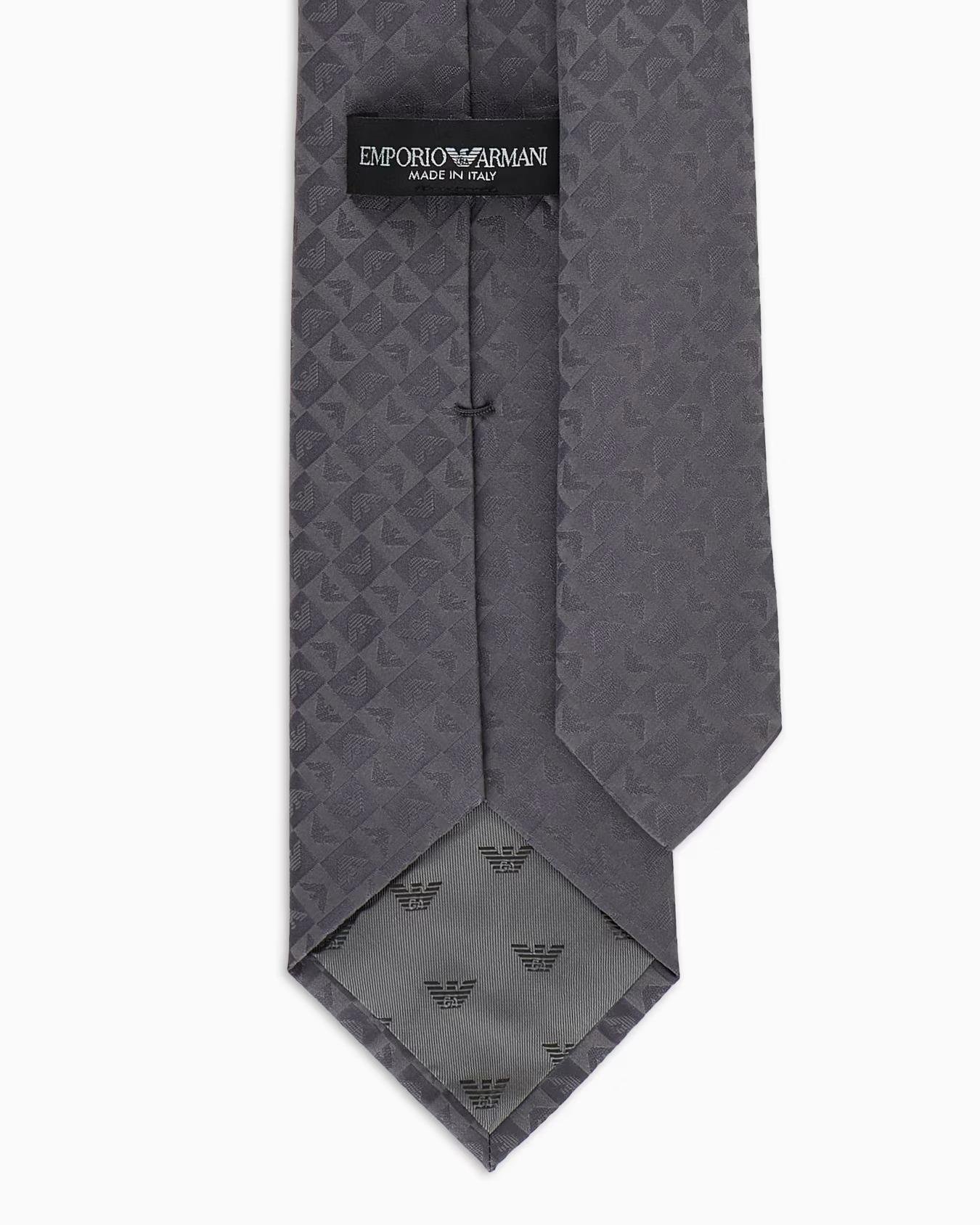 EMPORIO ARMANI Emporıo Armani Erkek Saf İpek Kumaş Kare Kartal Desenli Gri Kravat 340075 2R612-00041
