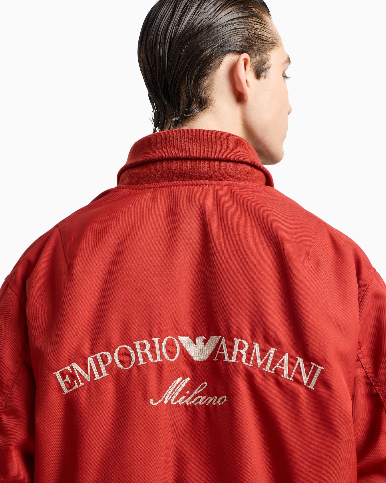 Emporio Armani Emporıo Armani Erkek Uzun Kol Düğme Kapama Sırt Bölümde İşlemeli Logo Kırmızı Ceket EM003124 AF18264-U5035