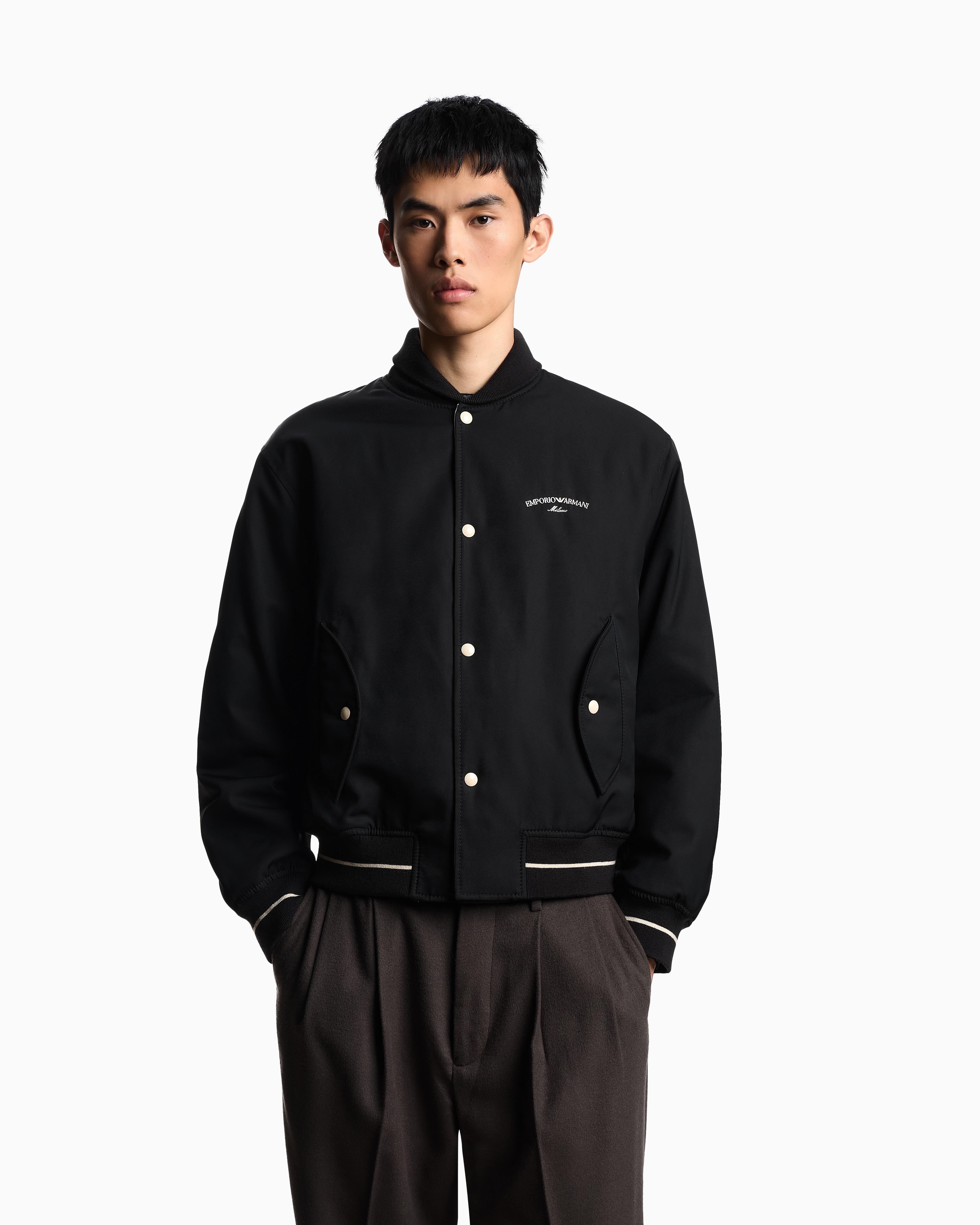 EMPORIO ARMANI Emporıo Armani Erkek Uzun Kol Düğme Kapama Sırt Bölümde İşlemeli Logo Siyah Ceket EM003124 AF18264-UC001