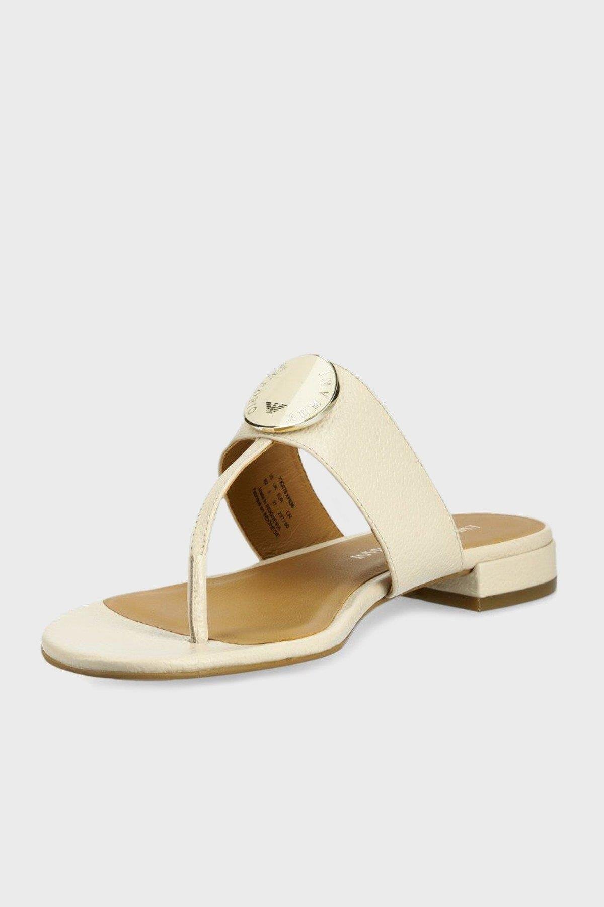 Emporio Armani Emporıo Armani Kadın İnce Tabanlı Parmak Arası Bej Sandalet X3Q078 XF636-BEJ